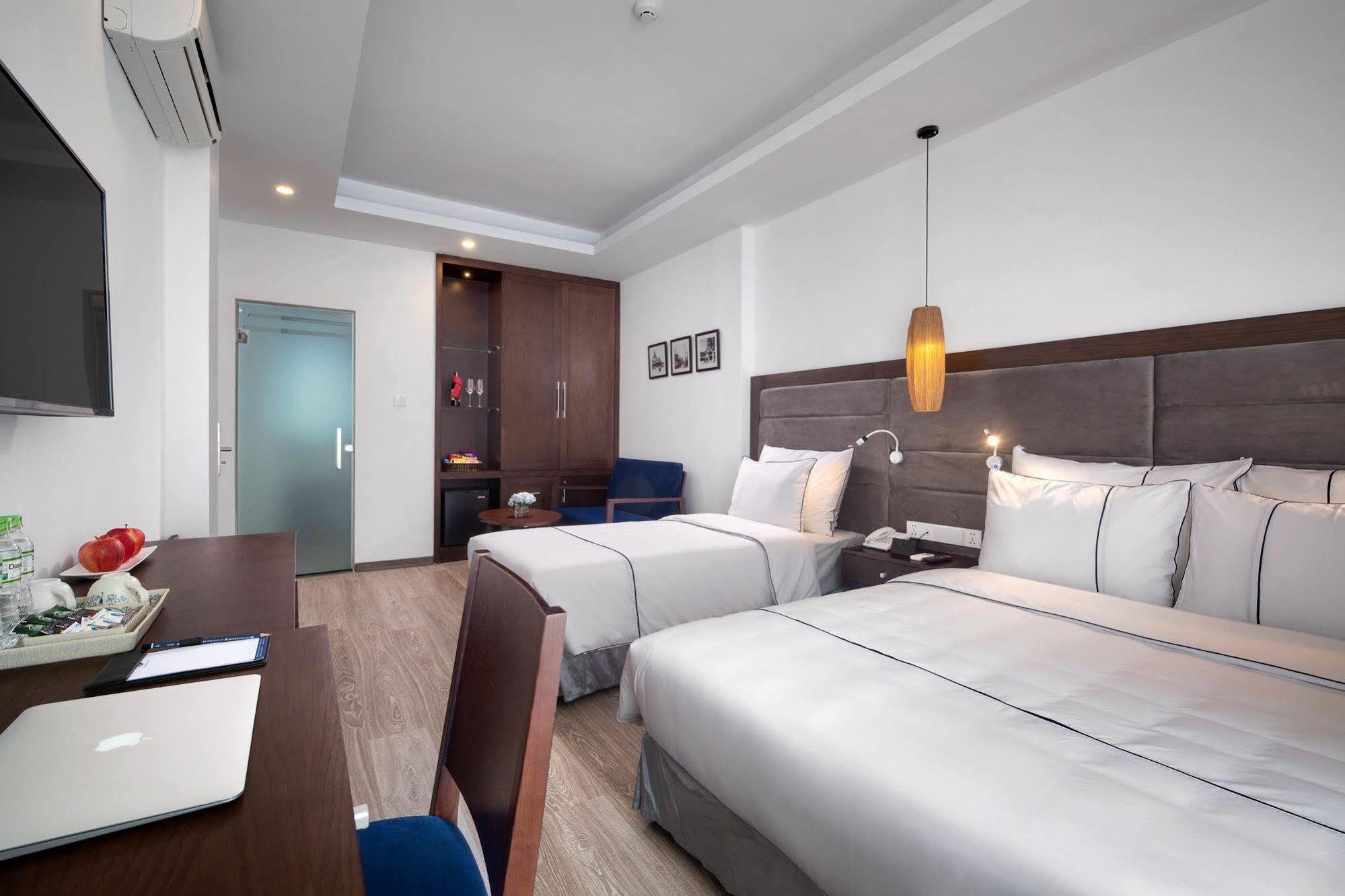 Bonsella Hotel Hanoi