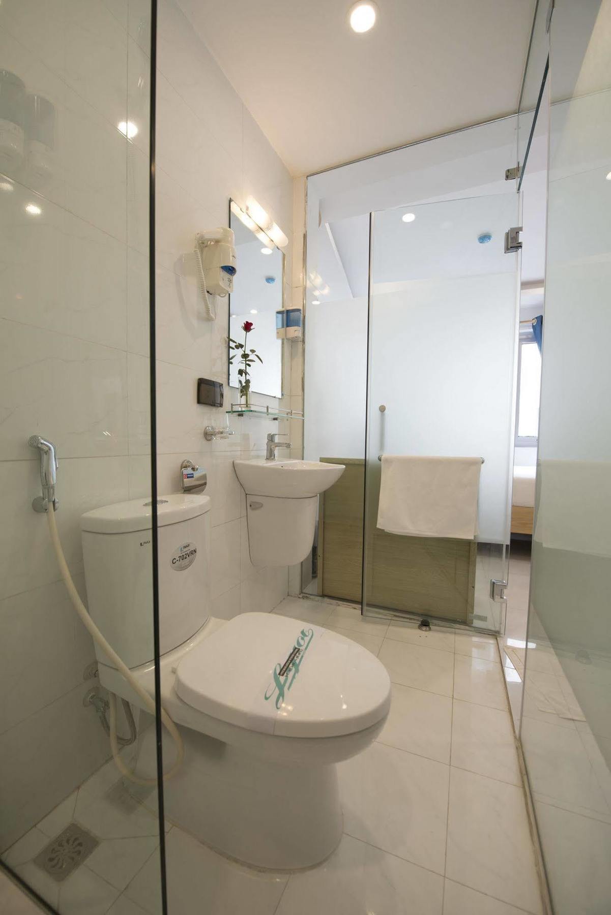Hotel Ha Noi Holiday Center Hotel 3*