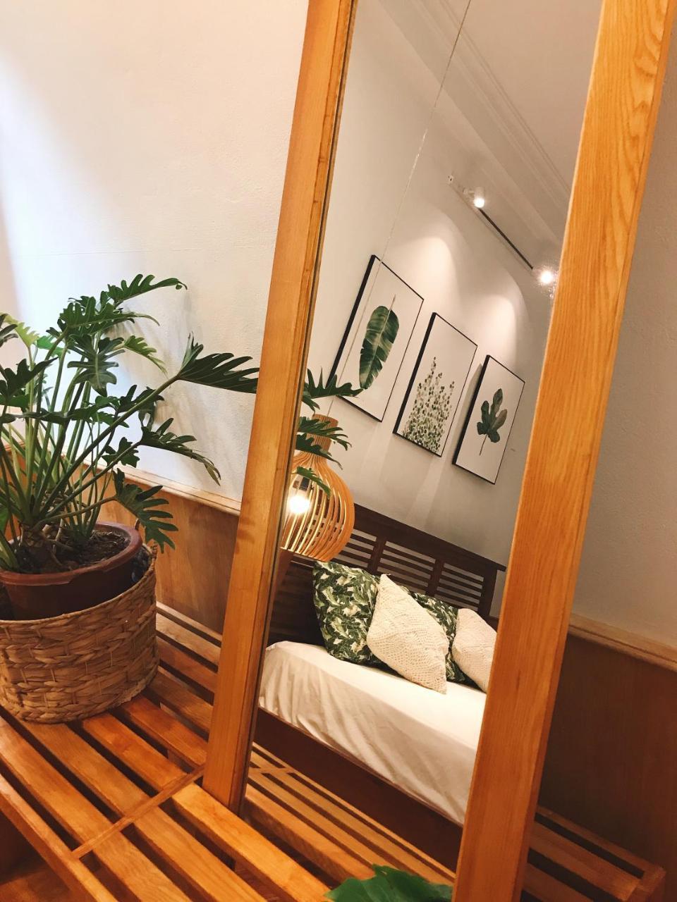 De Lapong Homestay - Ham Long Guest house Hanoi