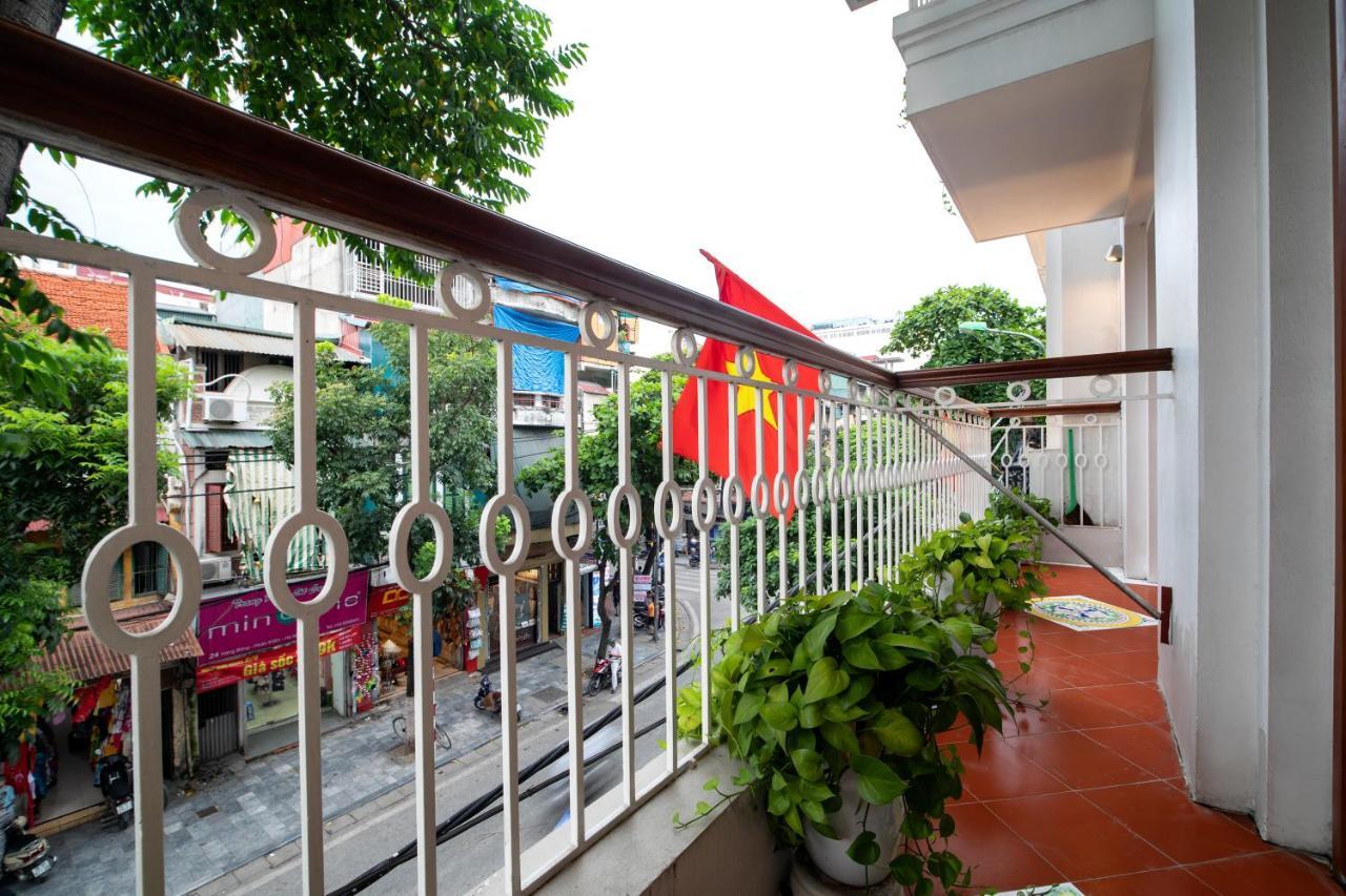 Bay & Restaurant Hanoi