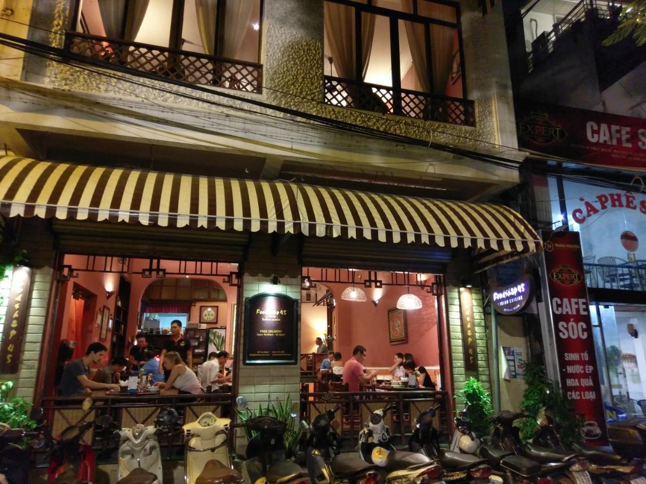 Capsule * Hanoi