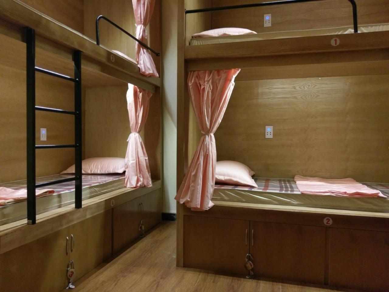 Capsule Capsule hotel Hanoi