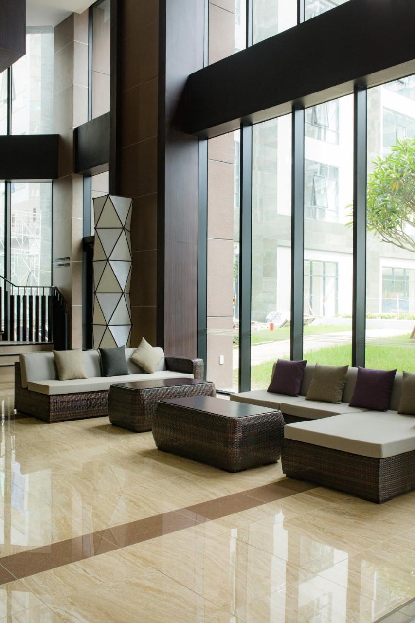 Roygent Parks 4* Hanoi