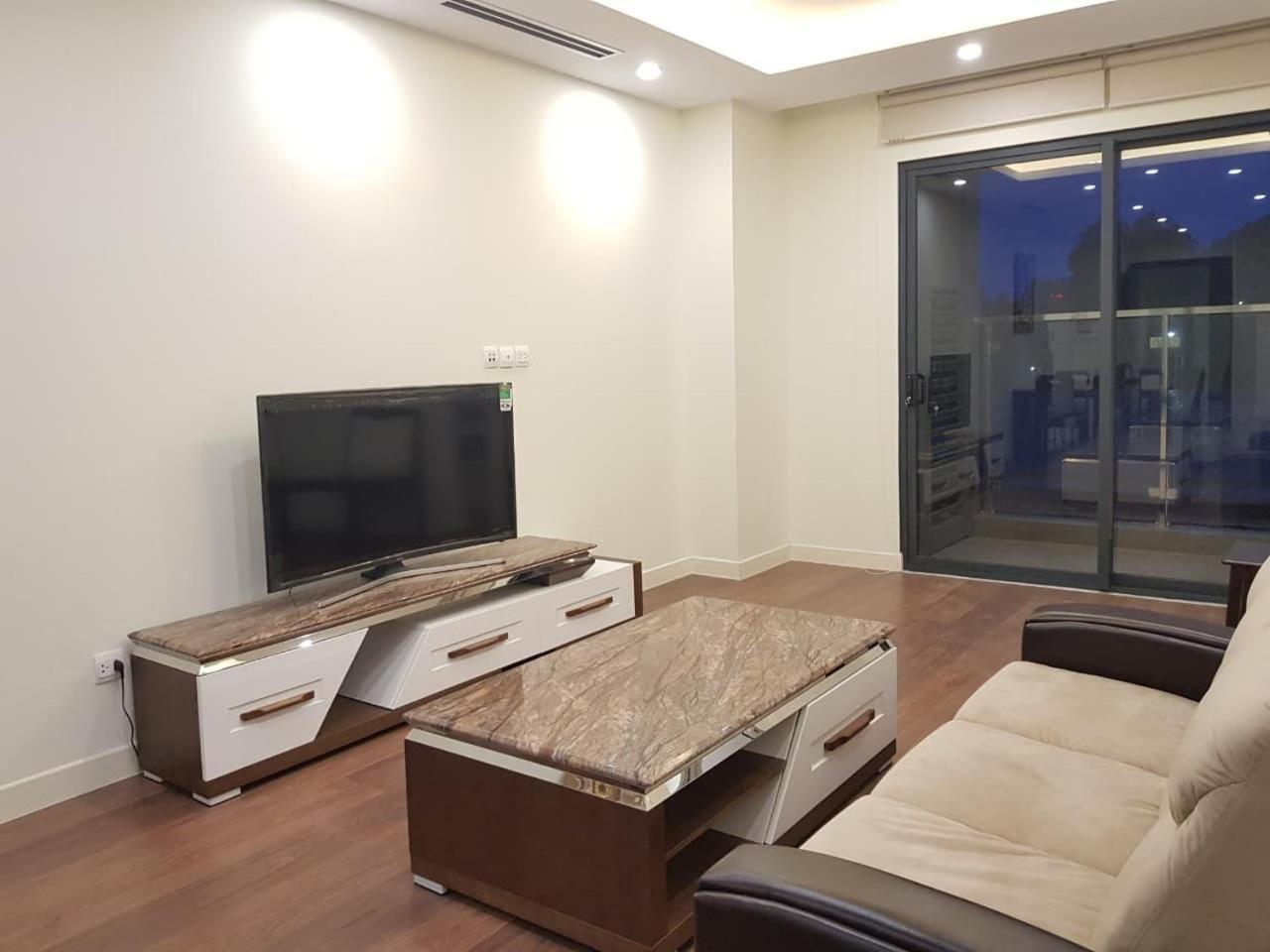 Bayhomes Imperia Garden Serviced 4* Hanoi