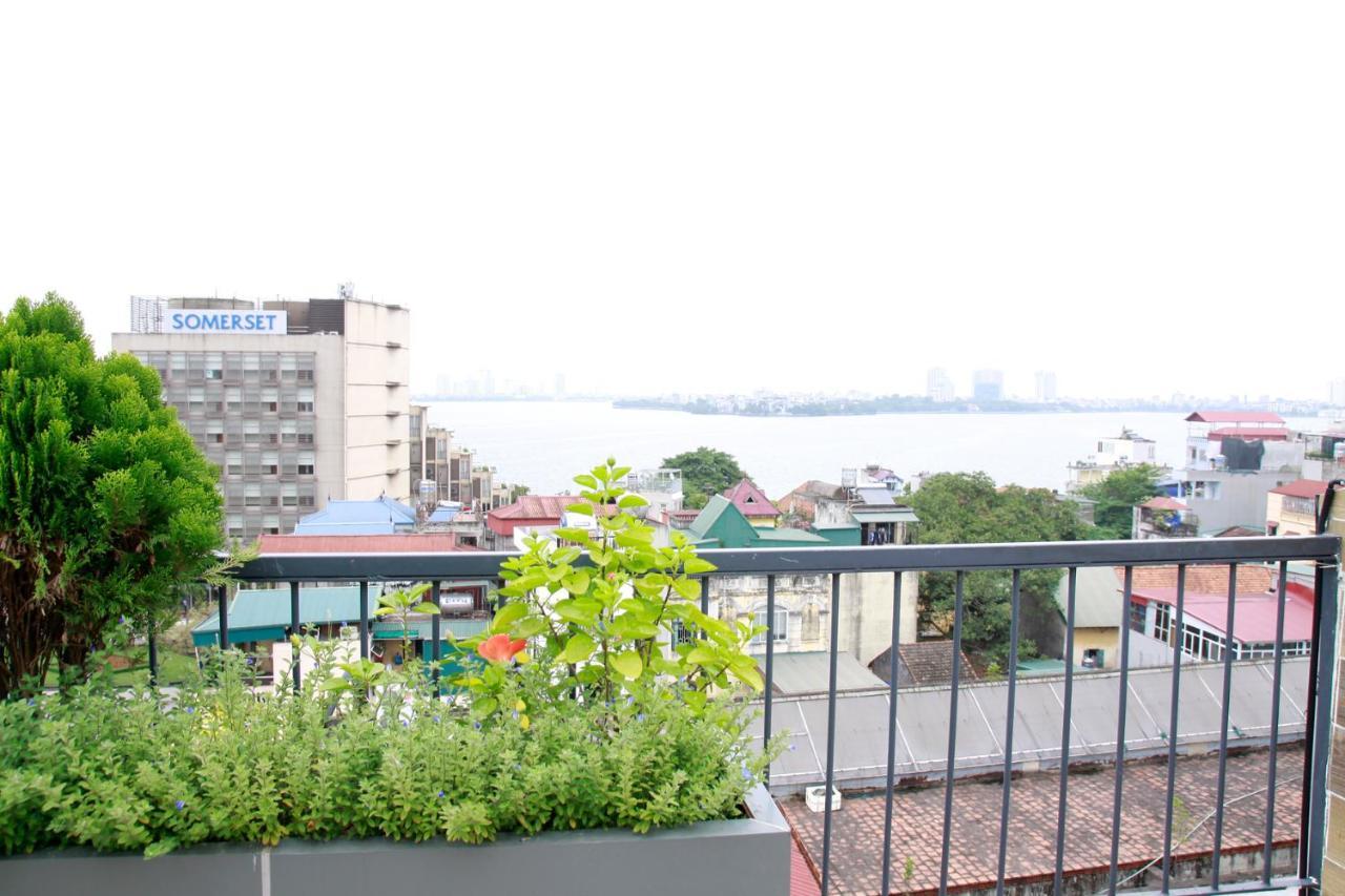 Sky Garden Serviced Aparthotel 5*