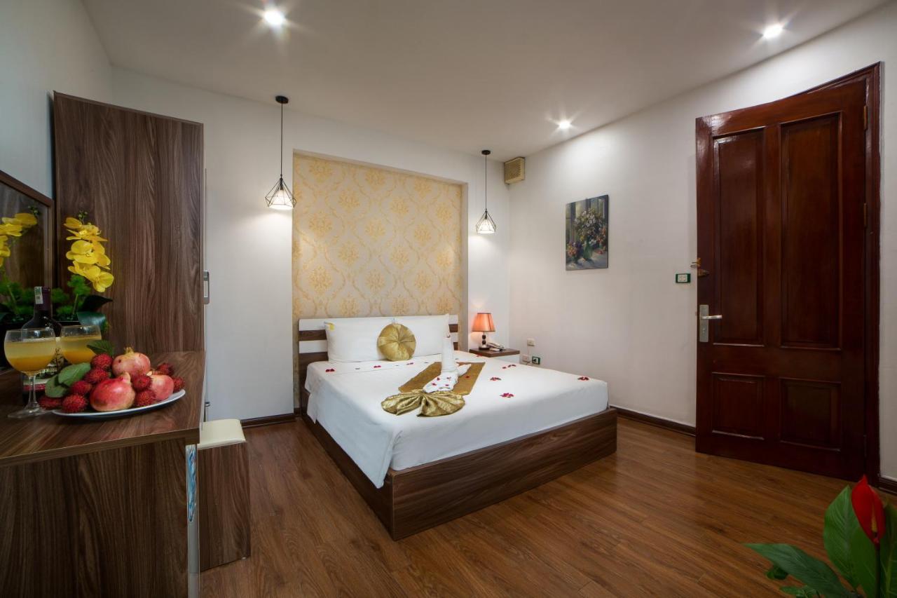 Iris Legend Hotel