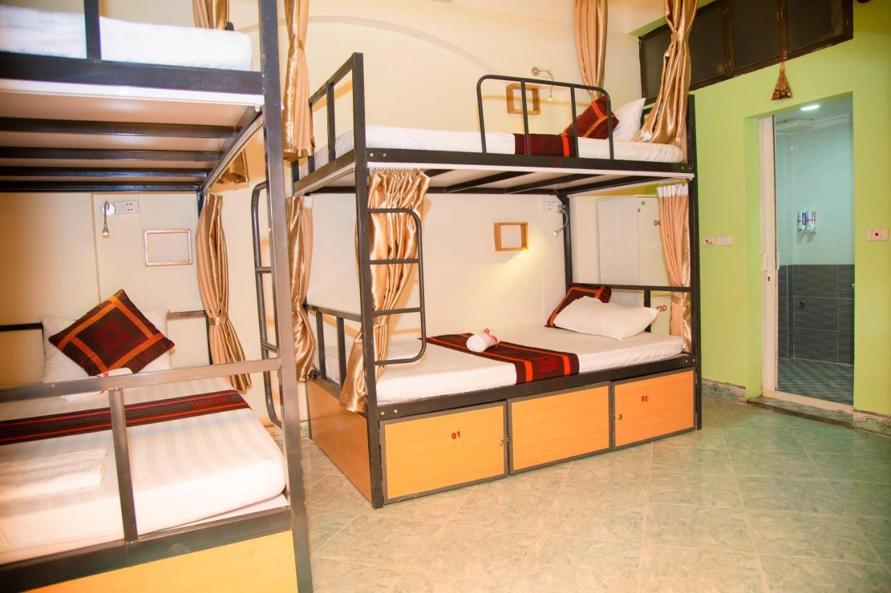 Backpackers Hostel *