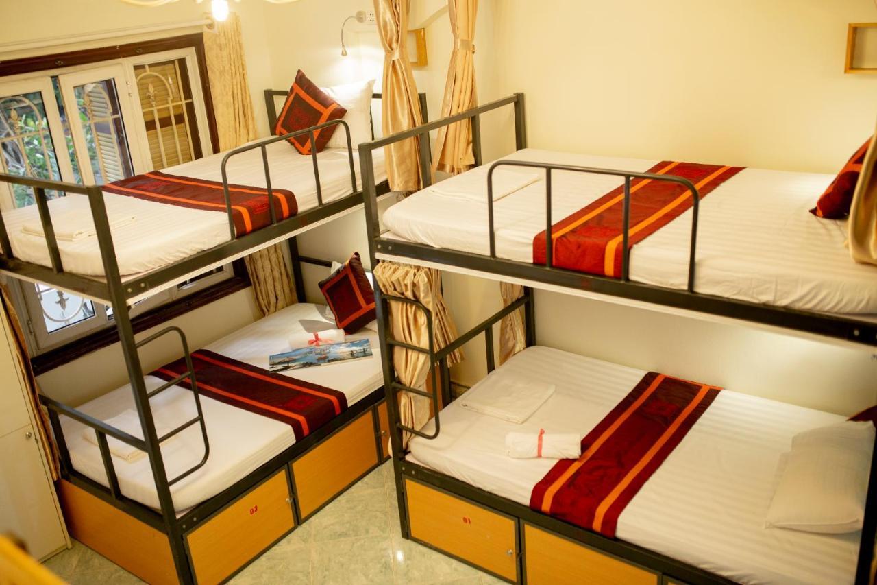 Hostel Backpackers *