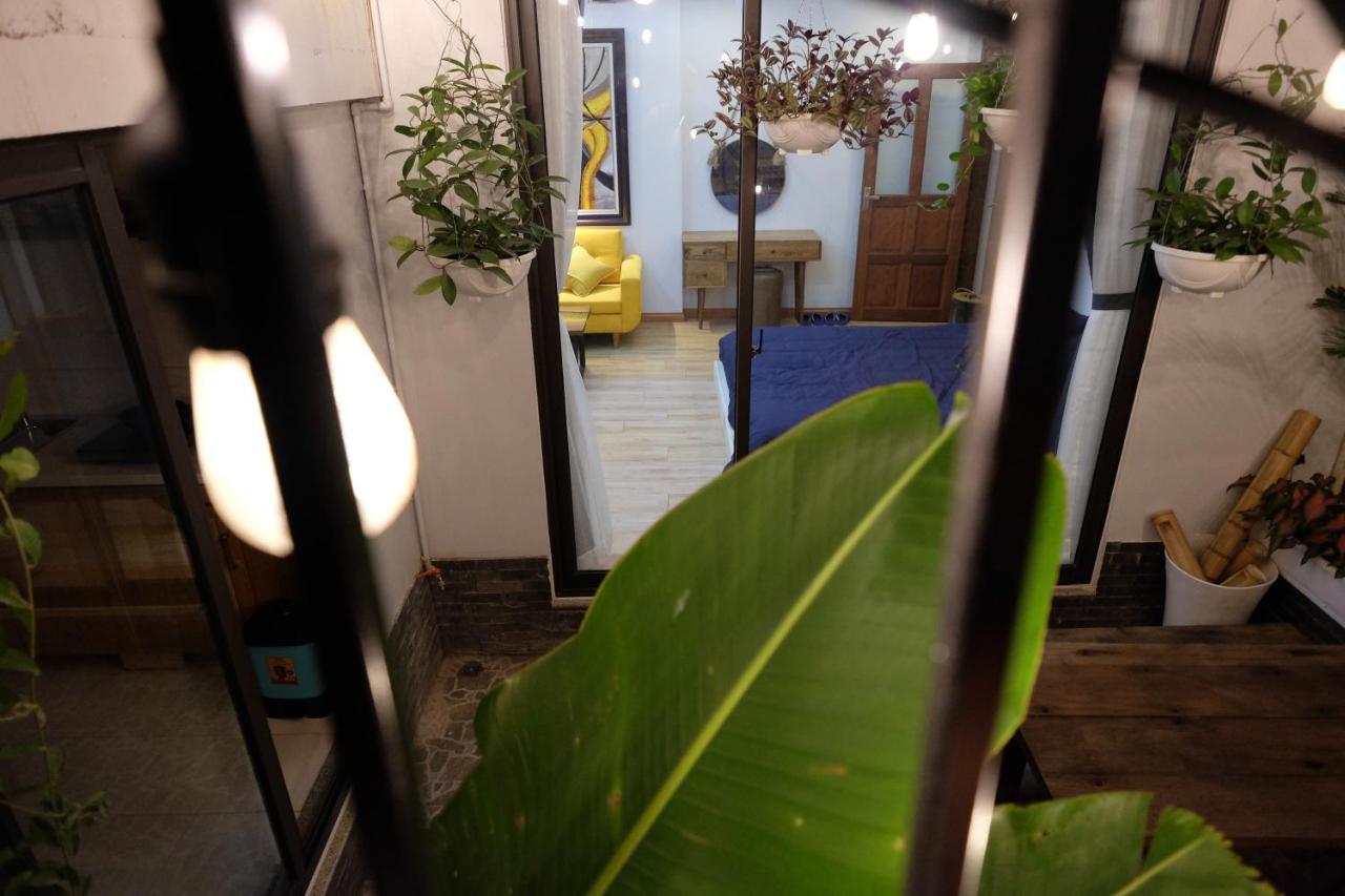 Homestay The Gallery House *