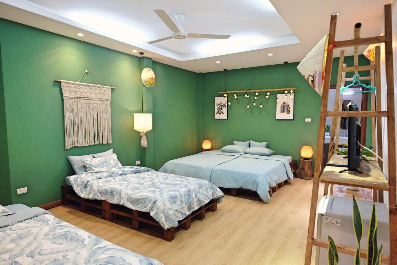 Homestay The Gallery House *