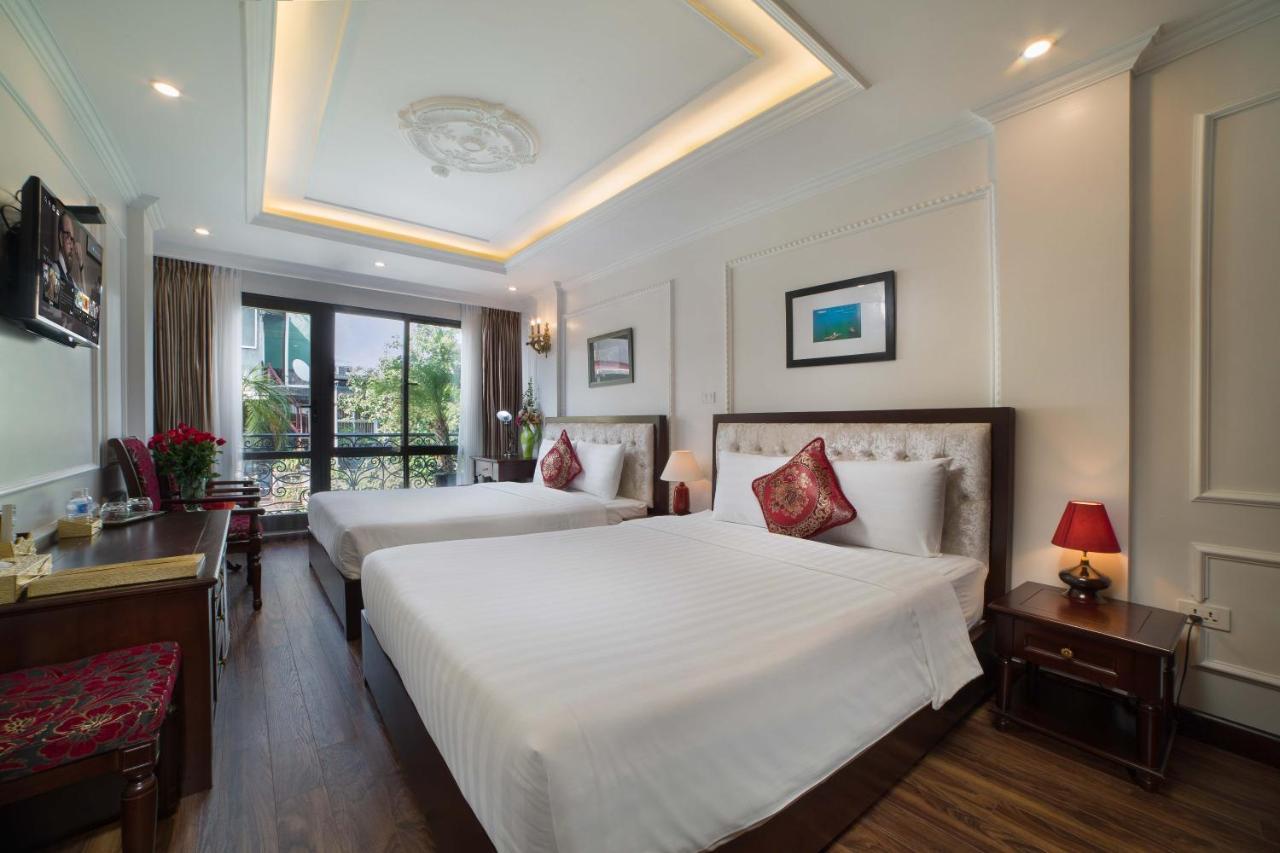 Golden Sail & Hotel 4*
