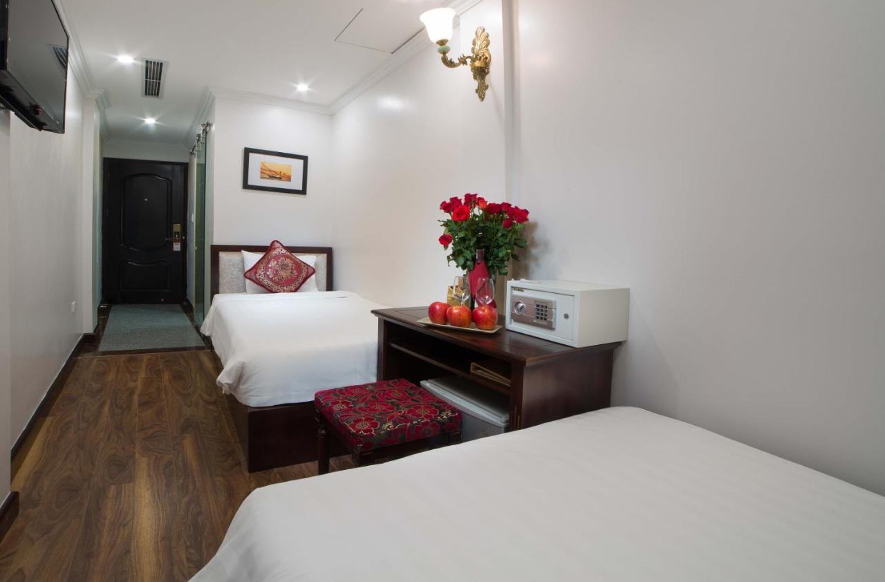 Hotel Golden Sail 4*
