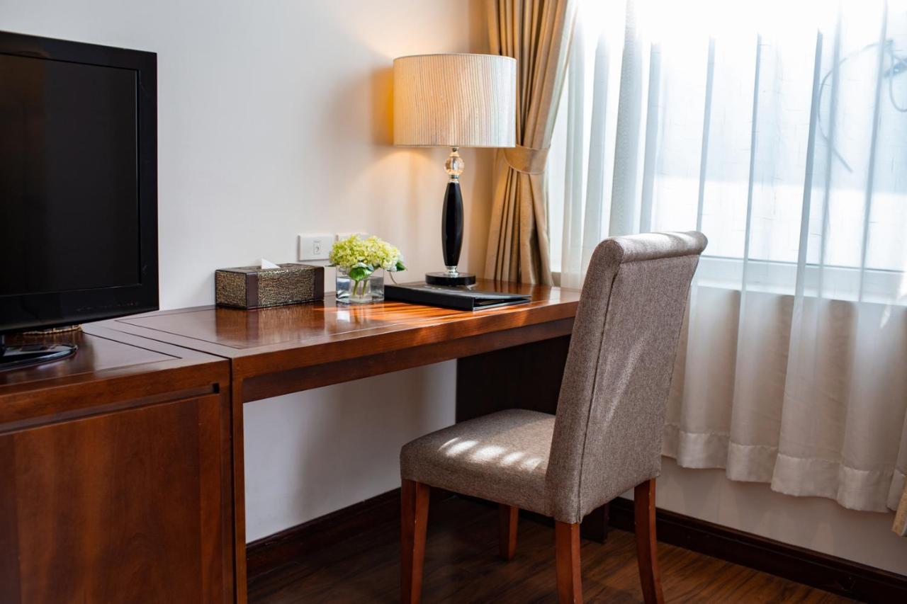Nesta Hotel