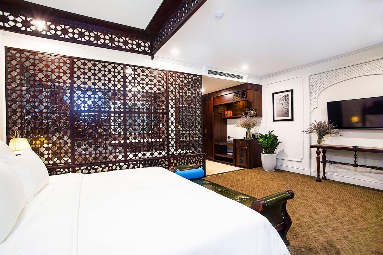New Era & Hotel Hanoi