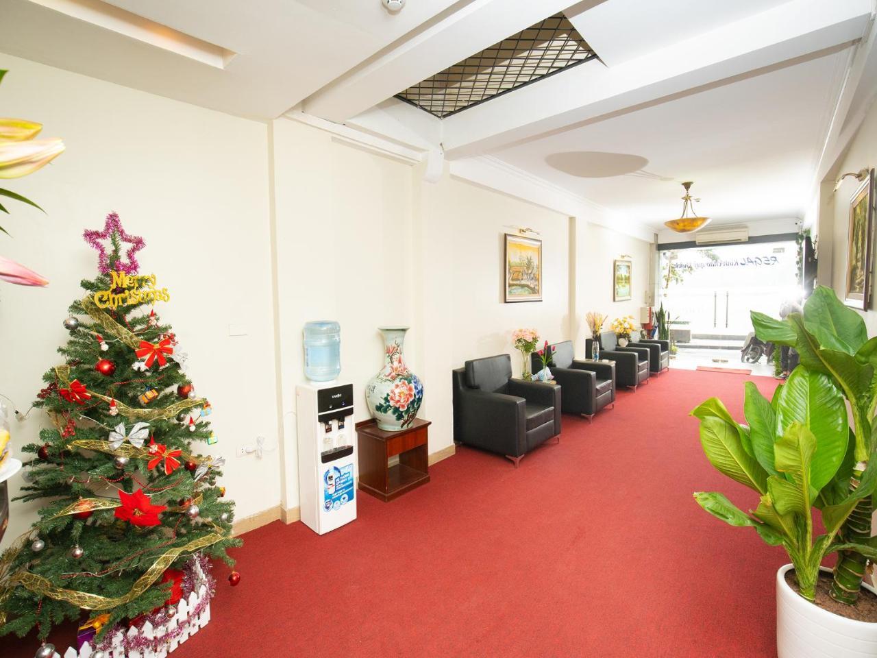 Hanz Regal Hotel