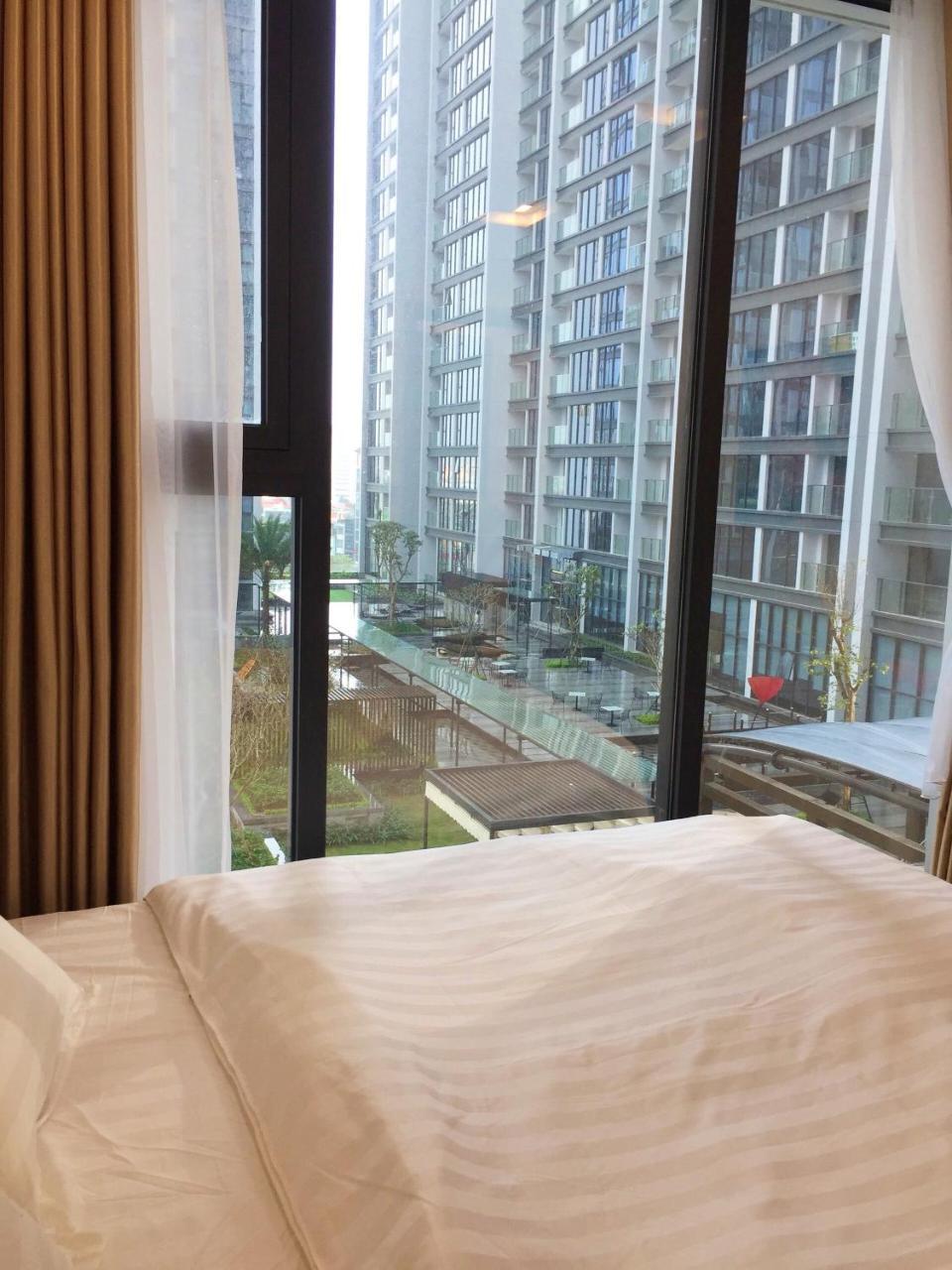 Apartment Vinhomes Metropolis By Bay Luxury