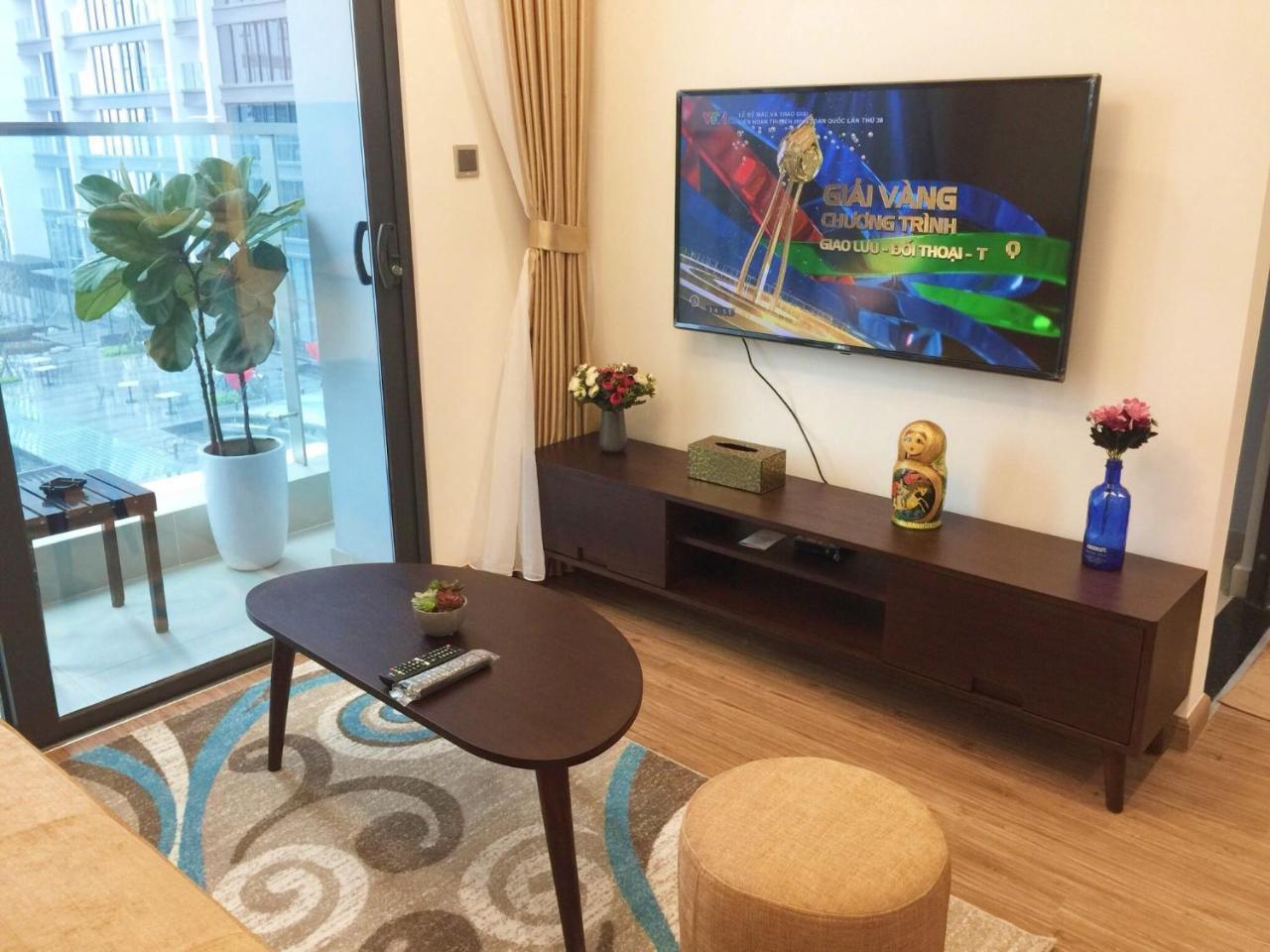 Apartment Vinhomes Metropolis By Bay Luxury