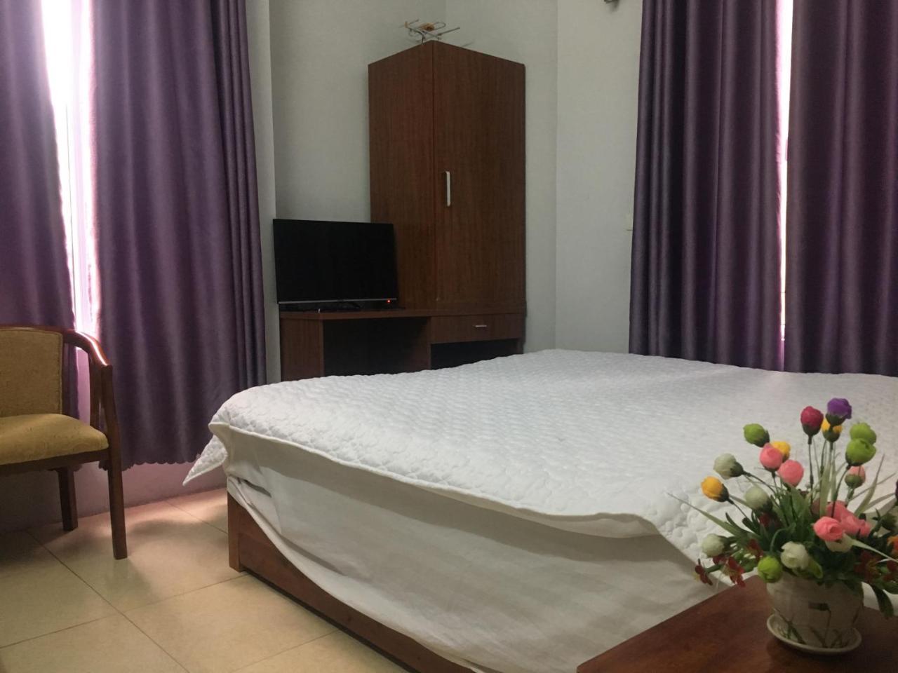 Huy Hoang Airport Bed & Breakfast