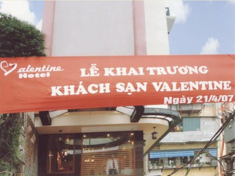 Valentine Hotel - Hong Ha Khách sạn Hà Nội