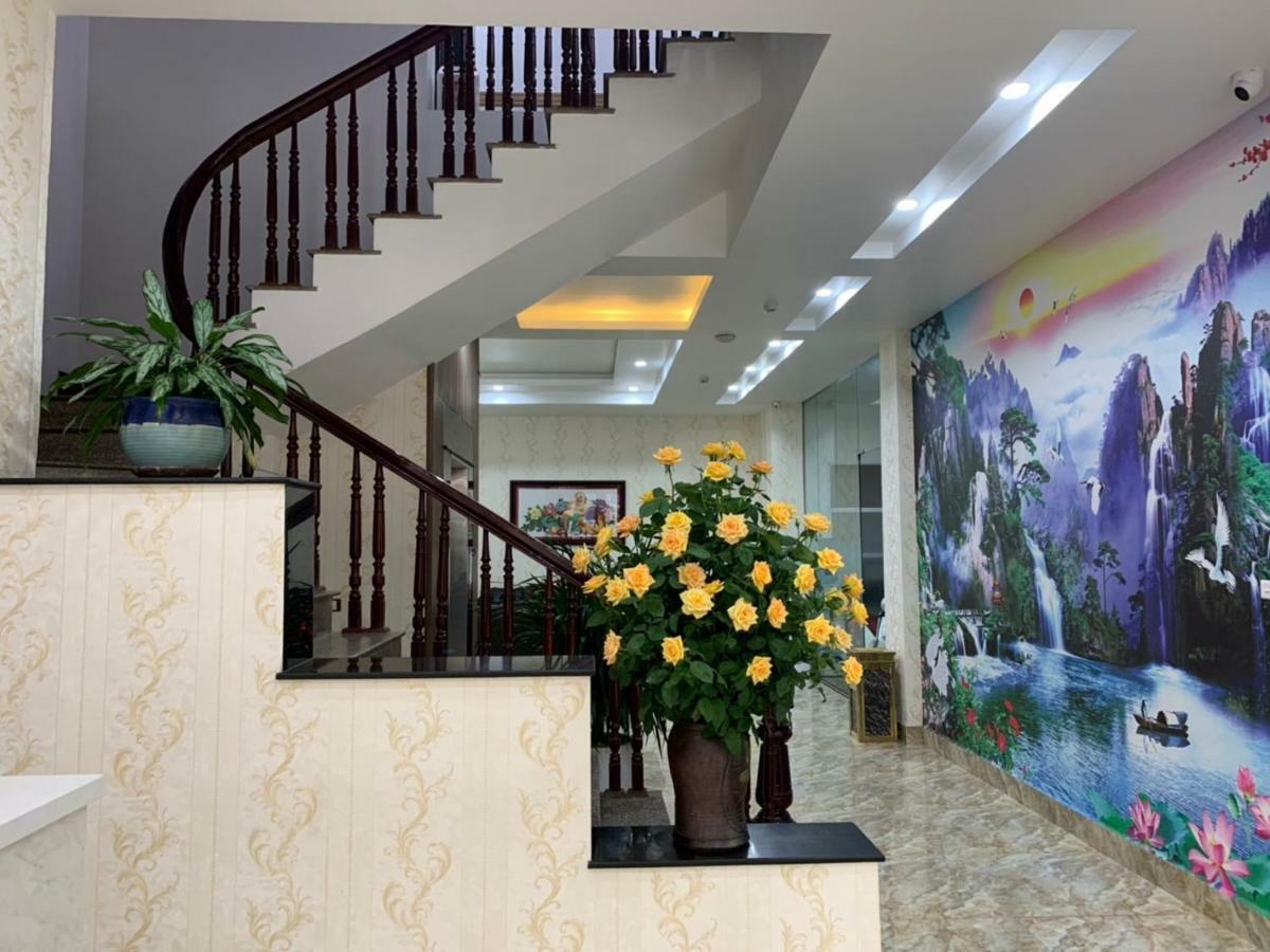 Khach San Sao Hotel