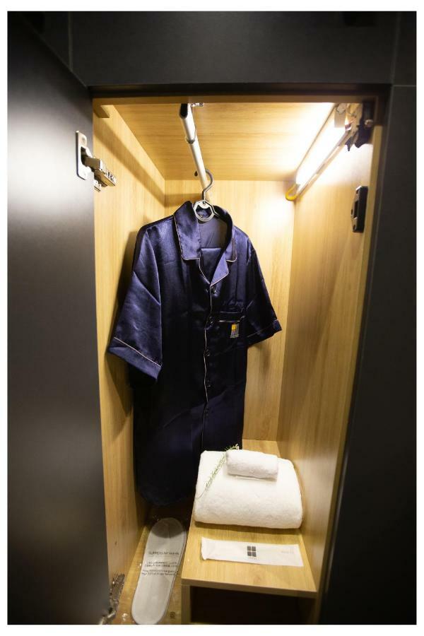Albergue Khan Hoang Capsule (adults Only) Hanói
