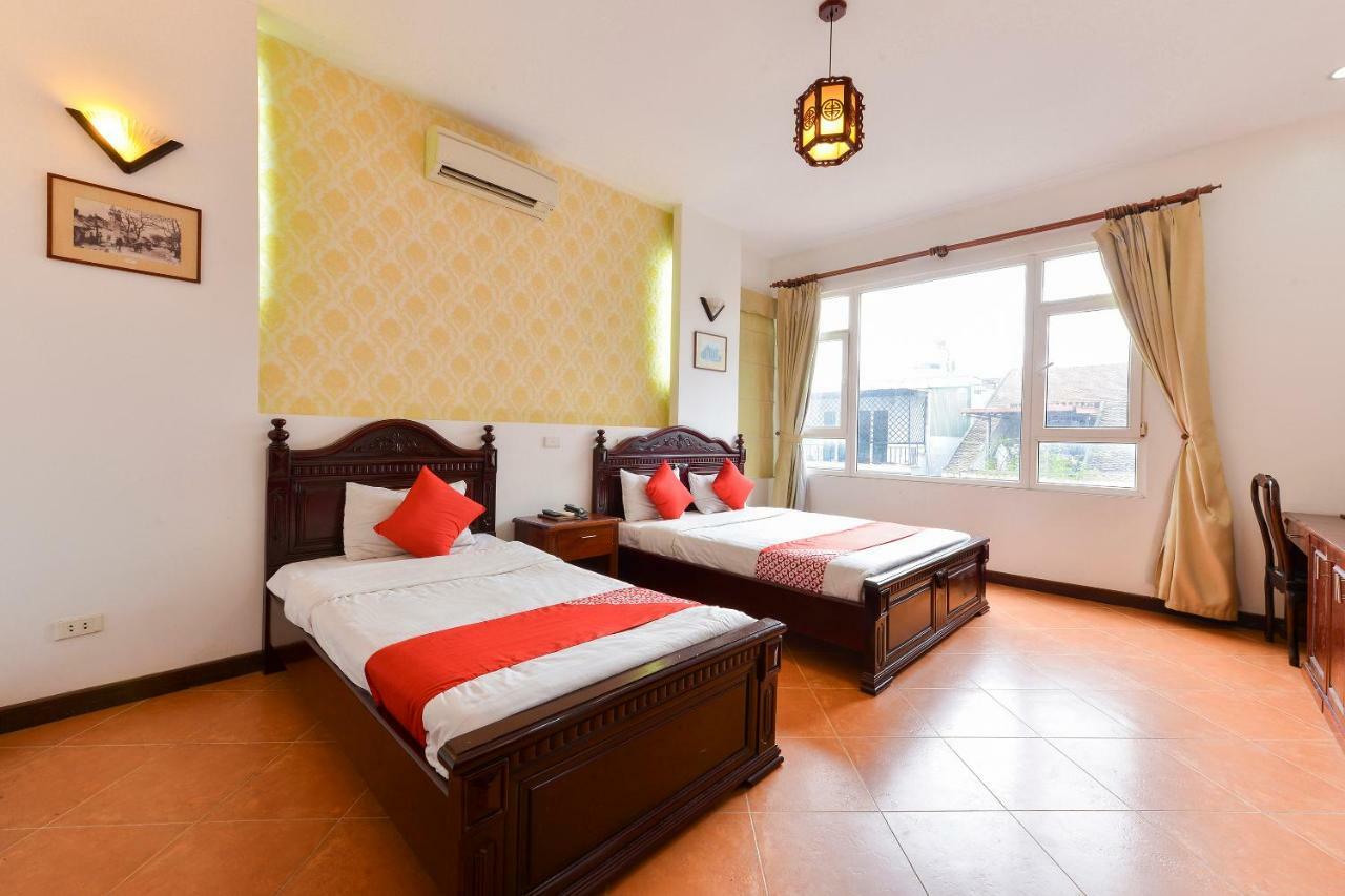 Oyo 216 Alisa Hotel 2*