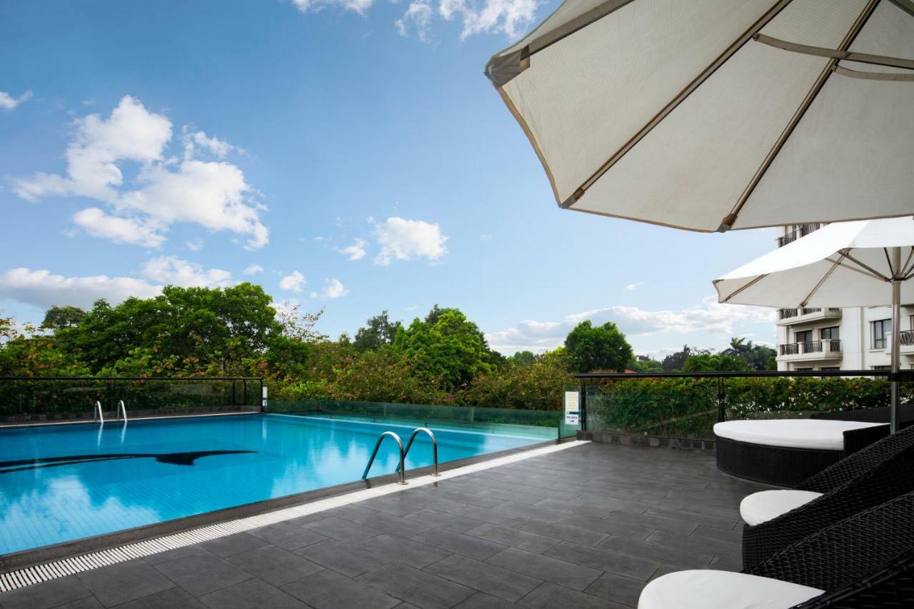 Elegant Hồ Tây 5*