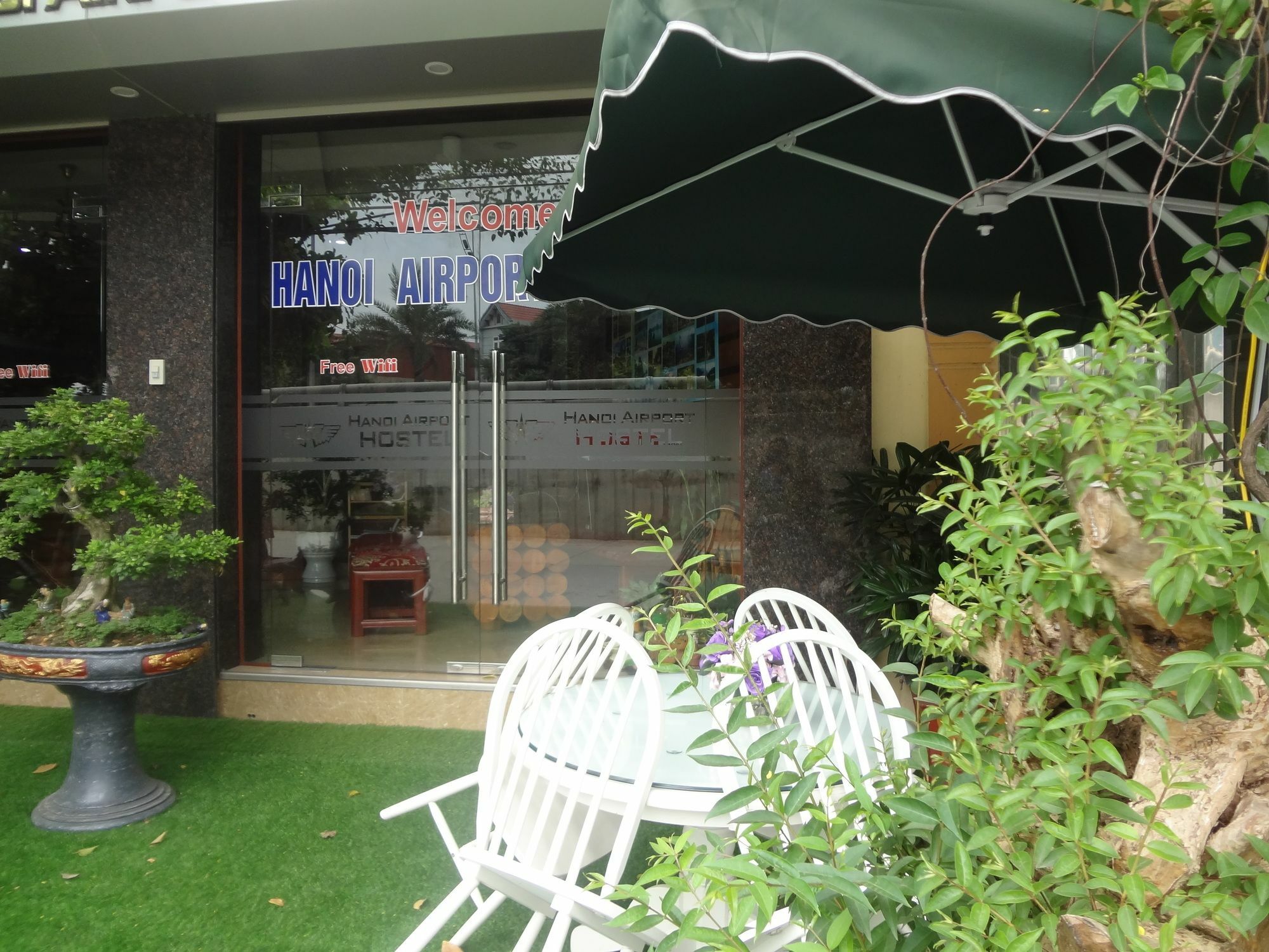 Hostel Hanoi Airport - Convenient & Friendly *
