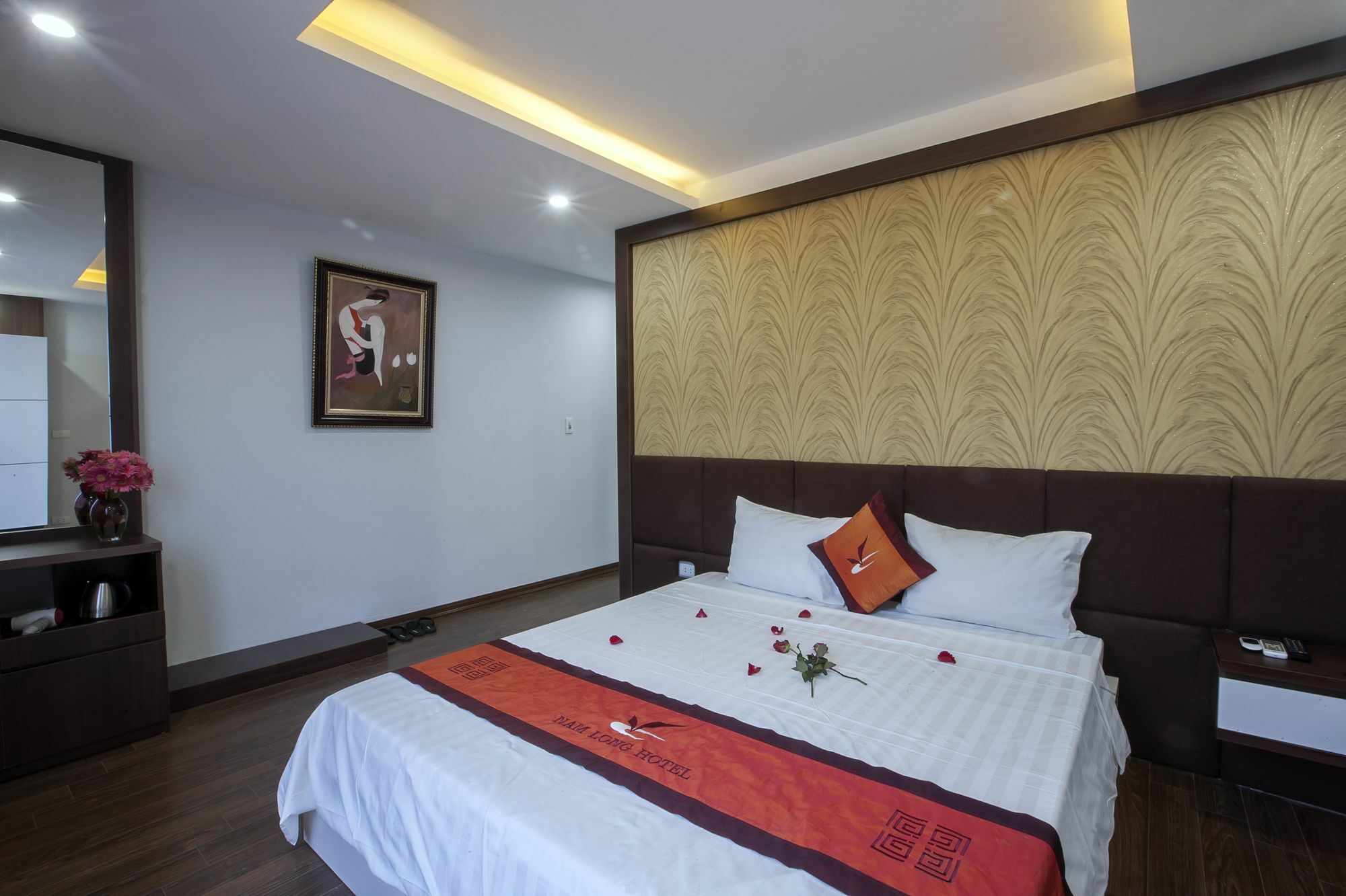 Khách sạn Nam Long Hà Nội