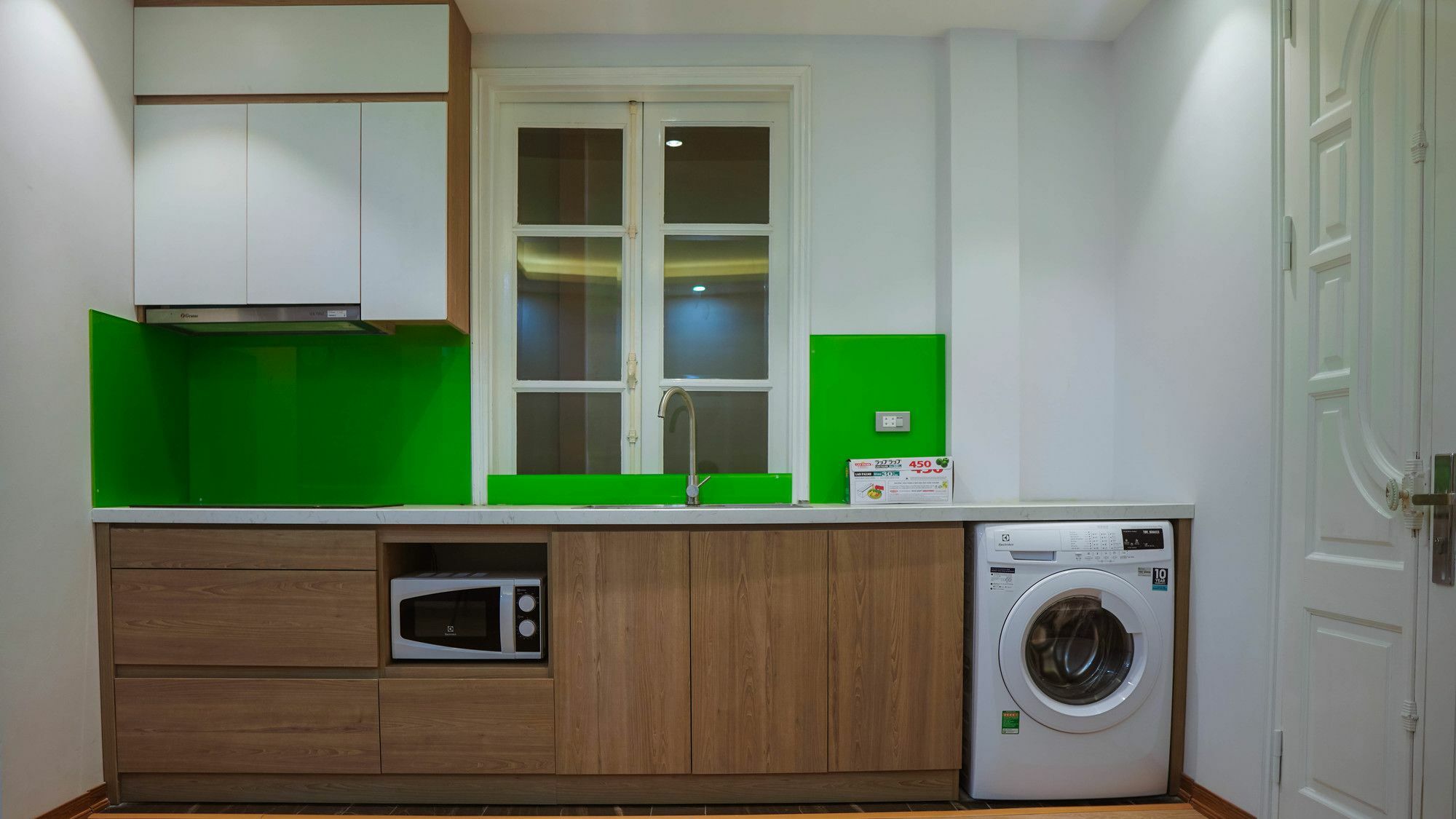House Serviced 3*