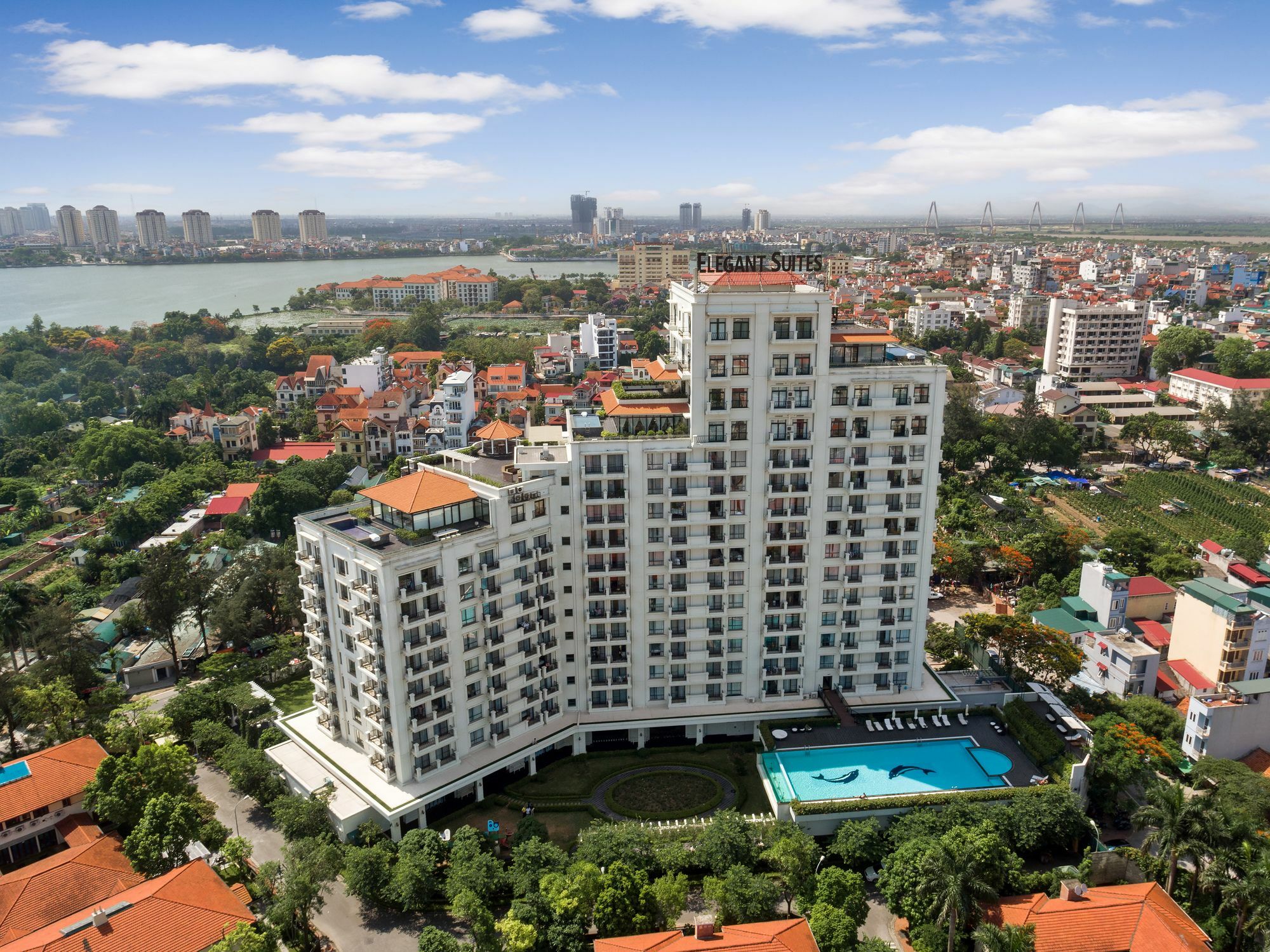 Hotel Elegant Westlake 5*