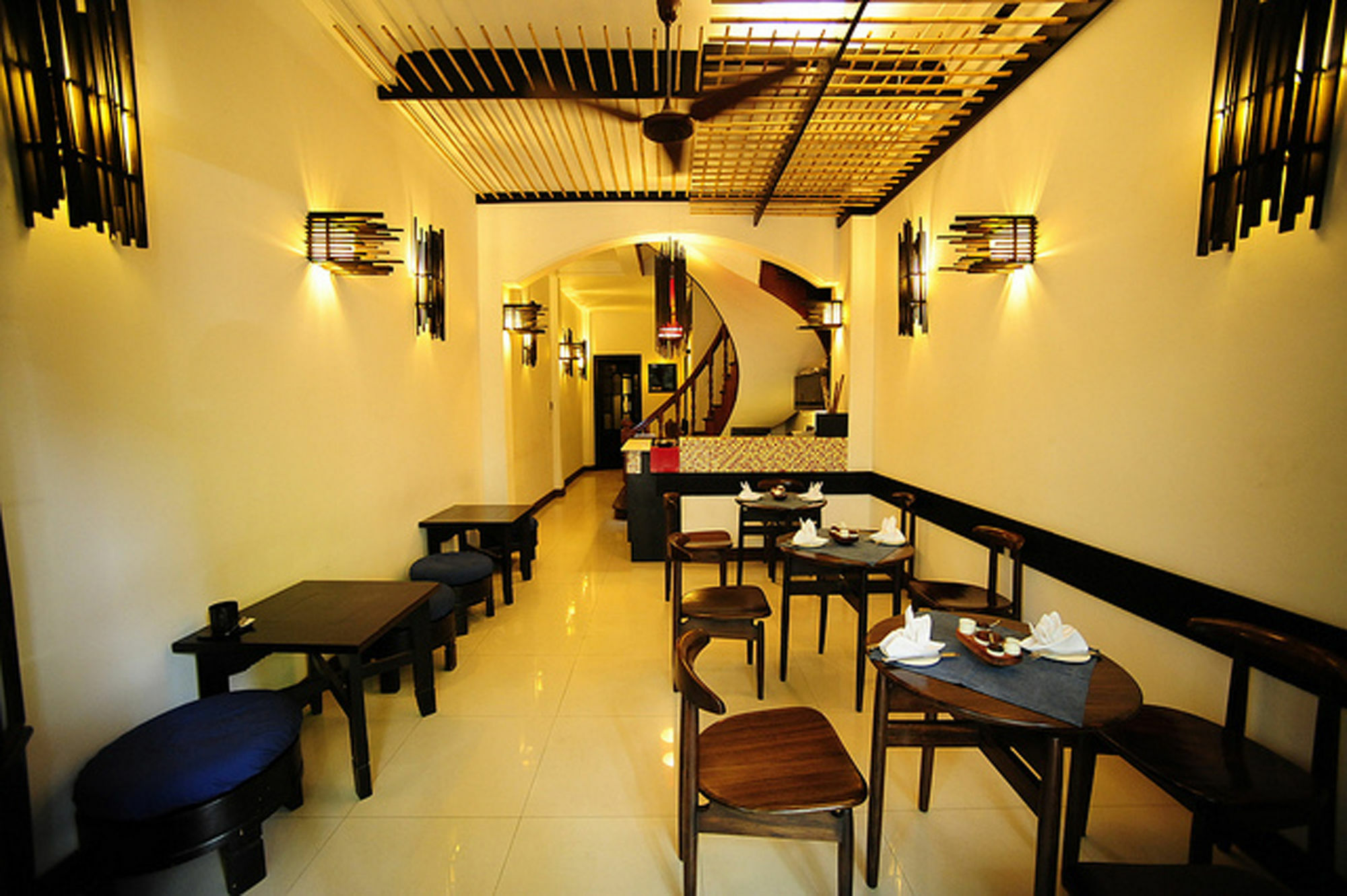 Cinnamon Hotel