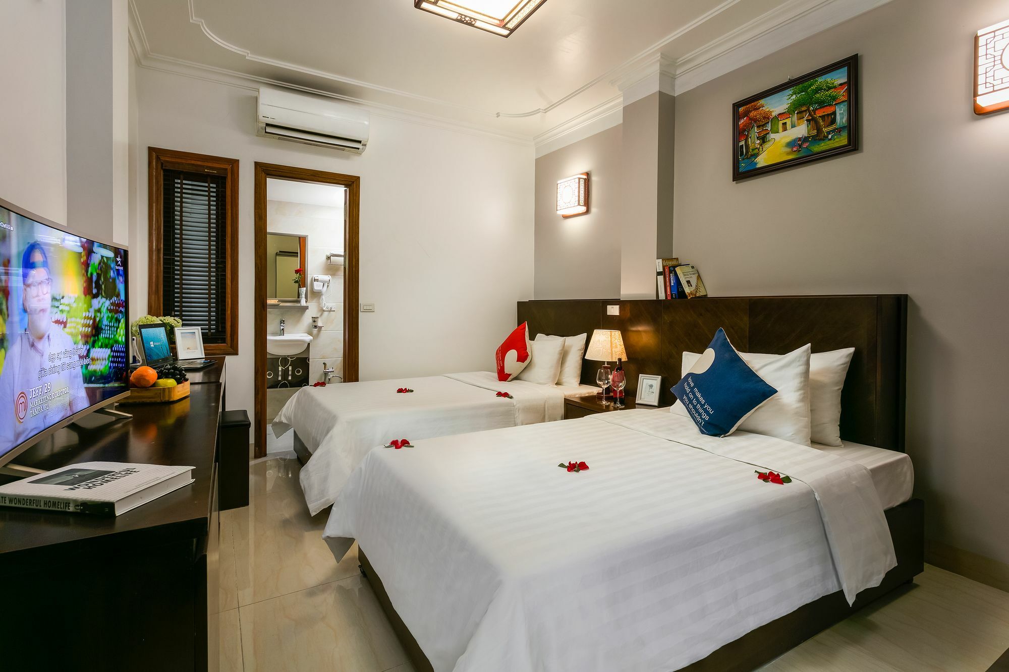 Stella 3* Hanoi