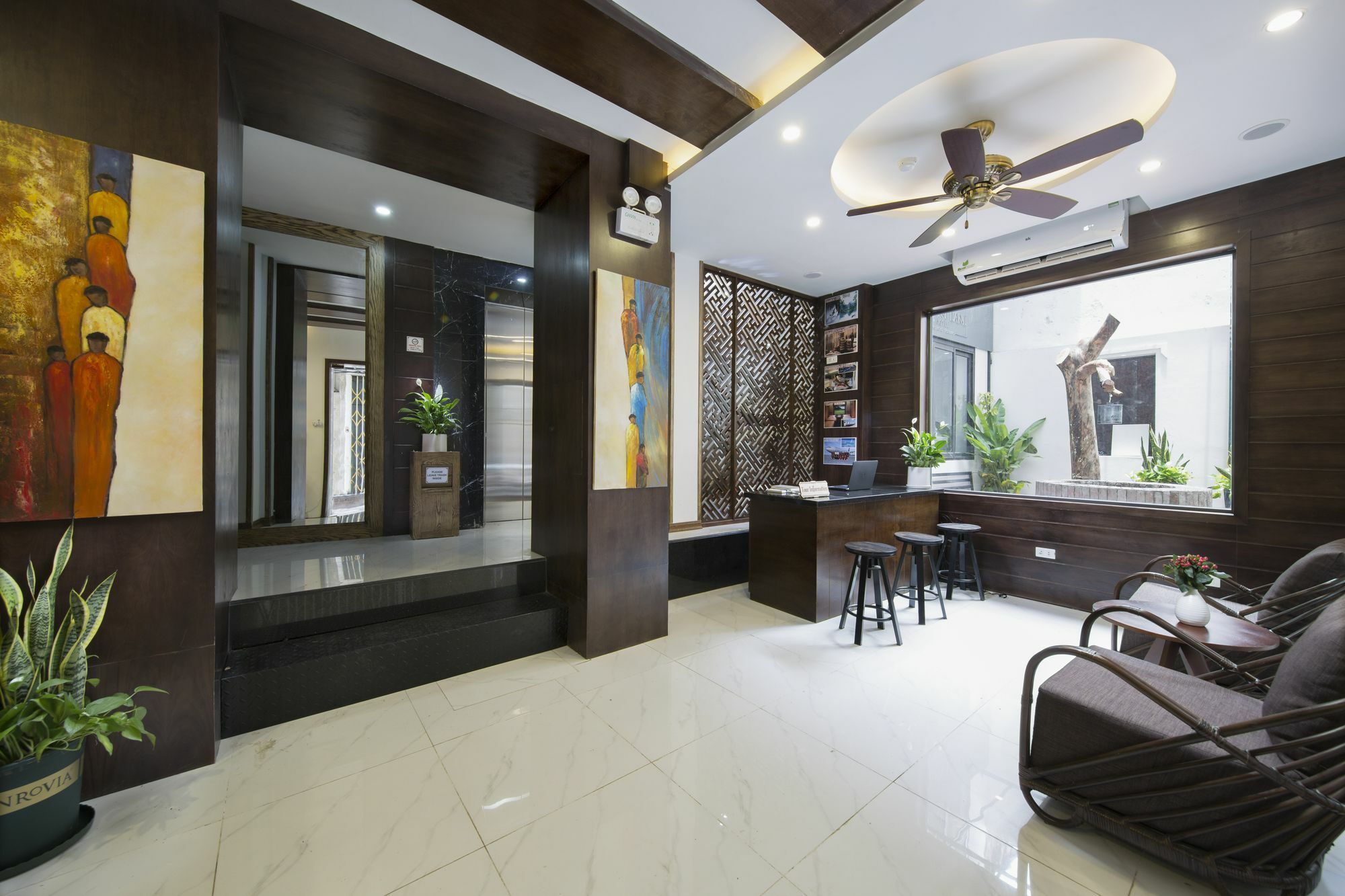 Ancient Lane Hotel 2*