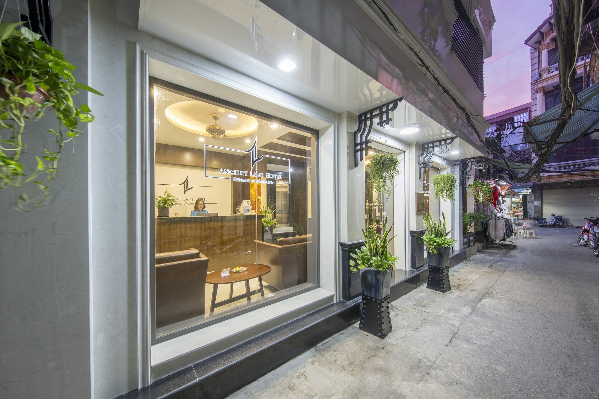 Ancient Lane Hotel 2*