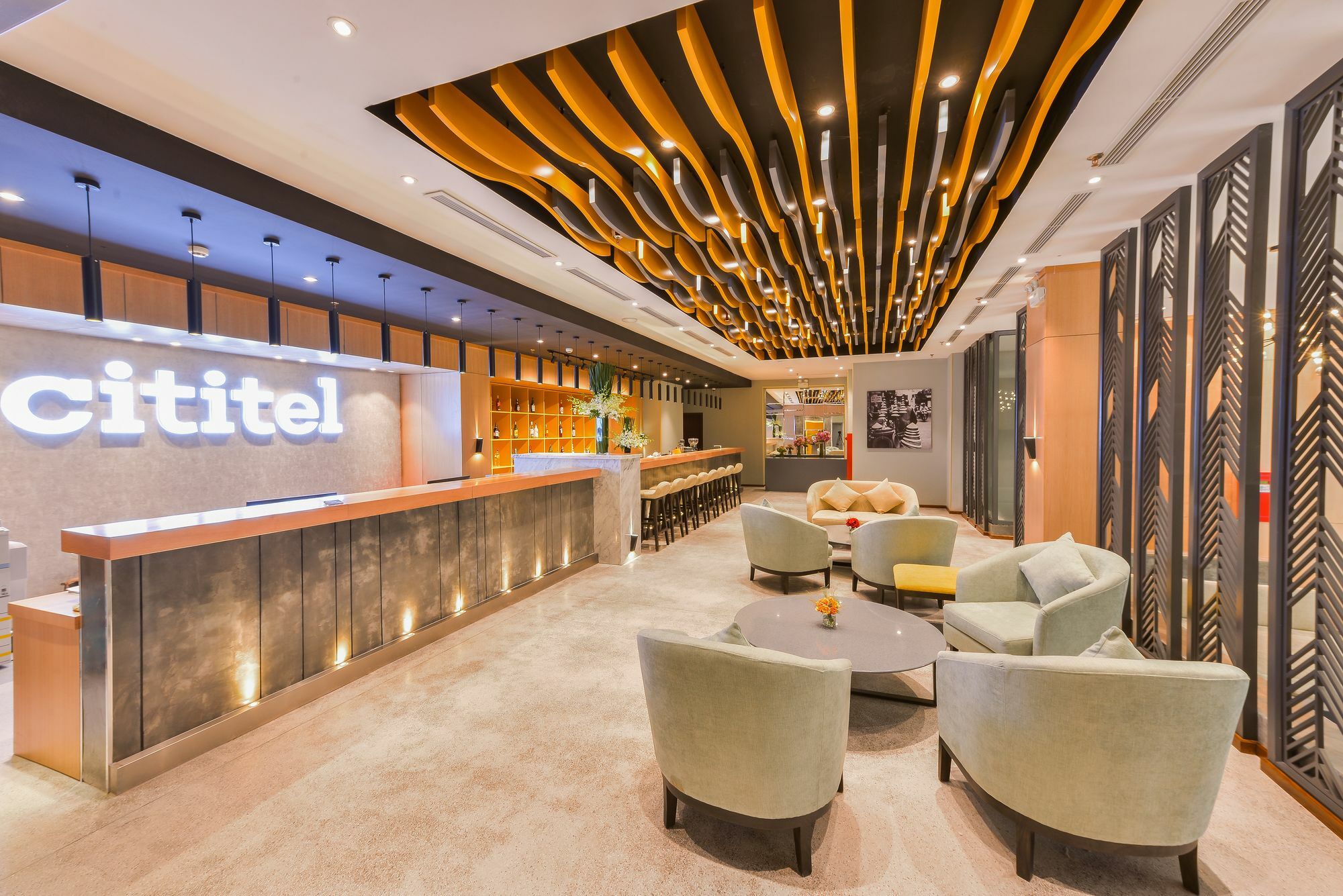 Grand Cititel & 4*