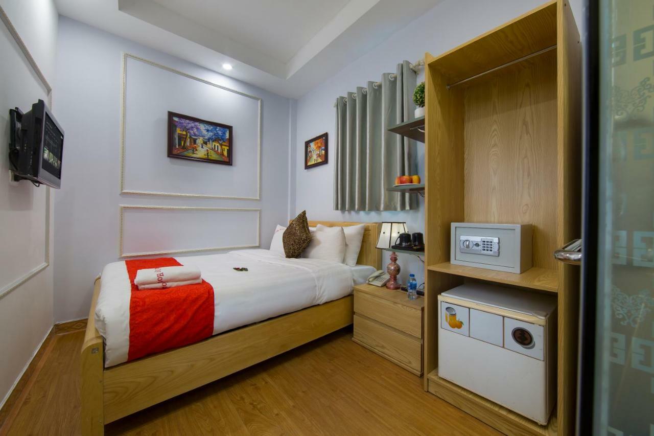 Gate Hotel