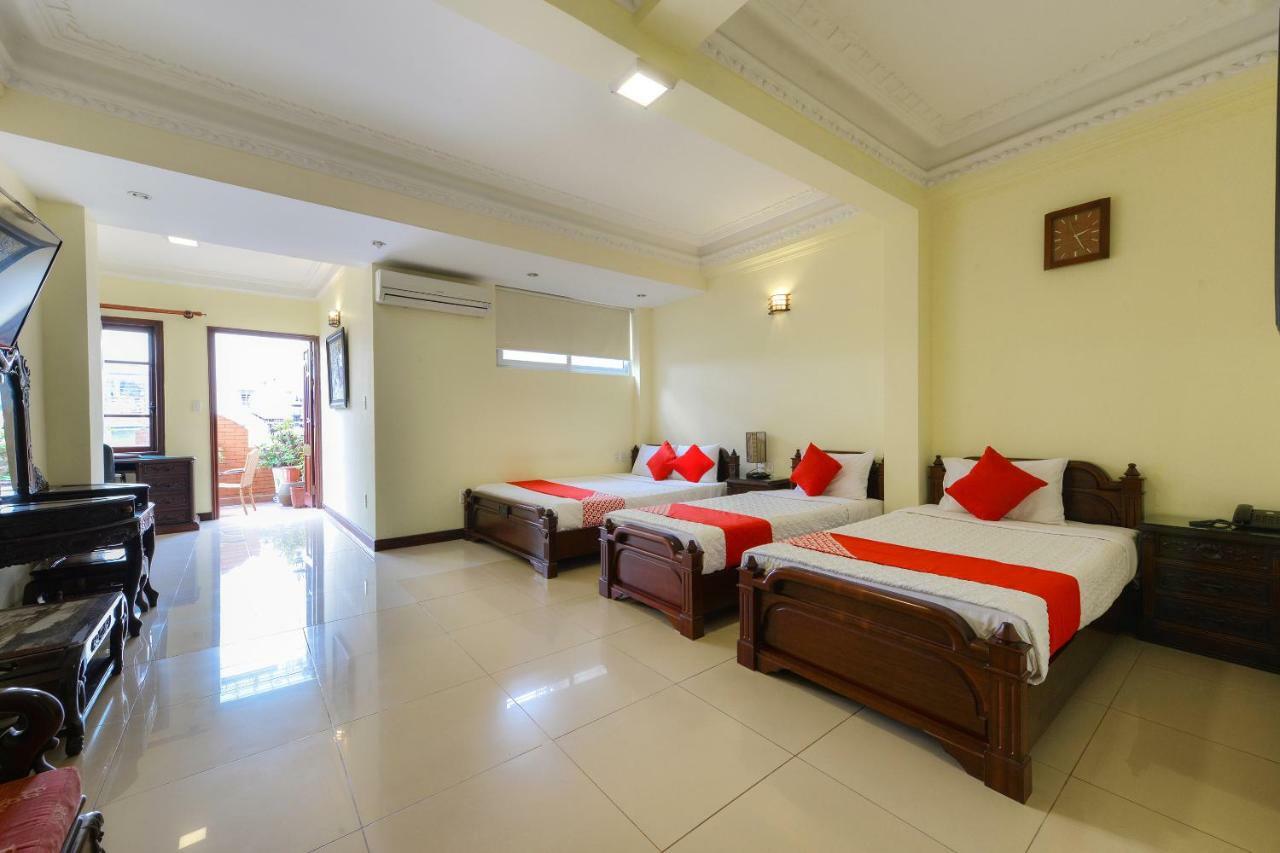 Hotel Lucky 2 & Travel Hanoi