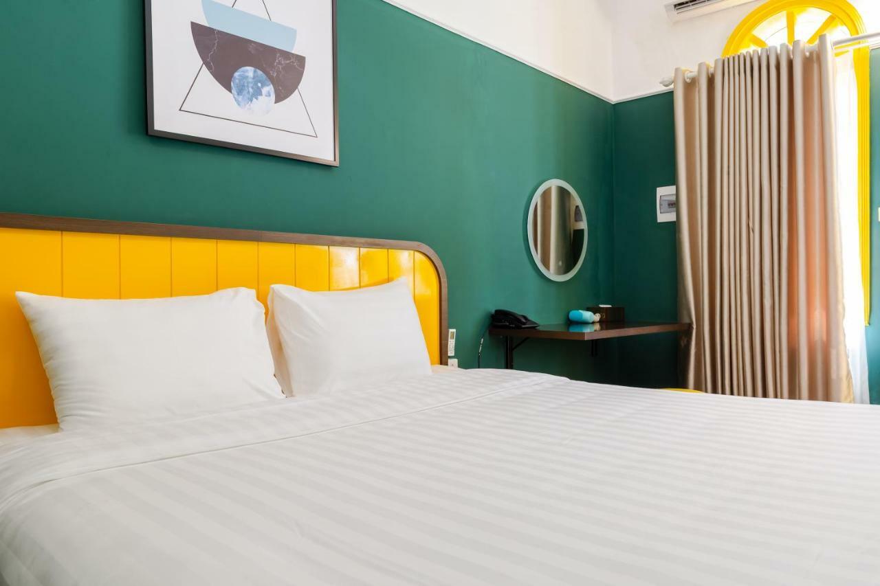 Hotel The Poppy &