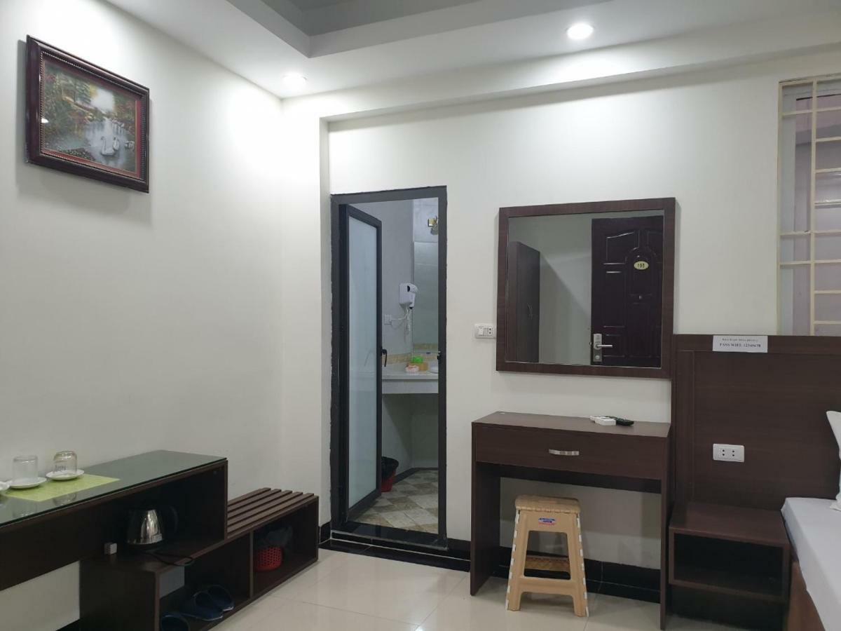 Khach San Moza 2* Hanoi