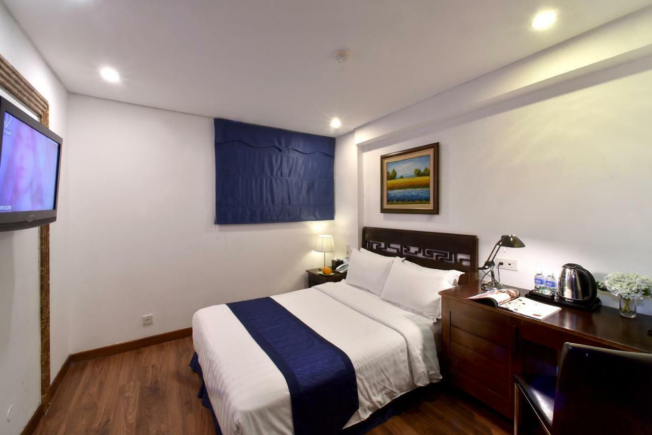 Hotel Eternity