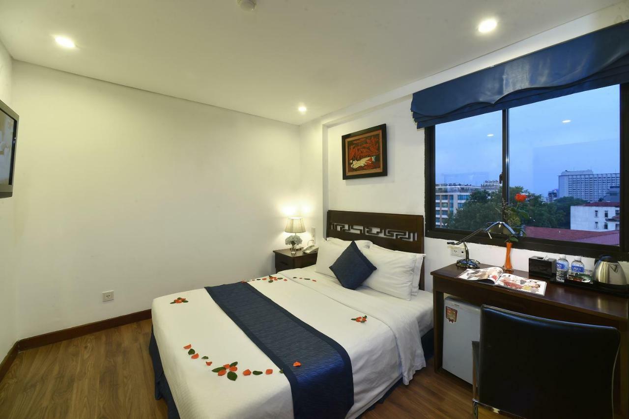 Hotel Eternity 3*