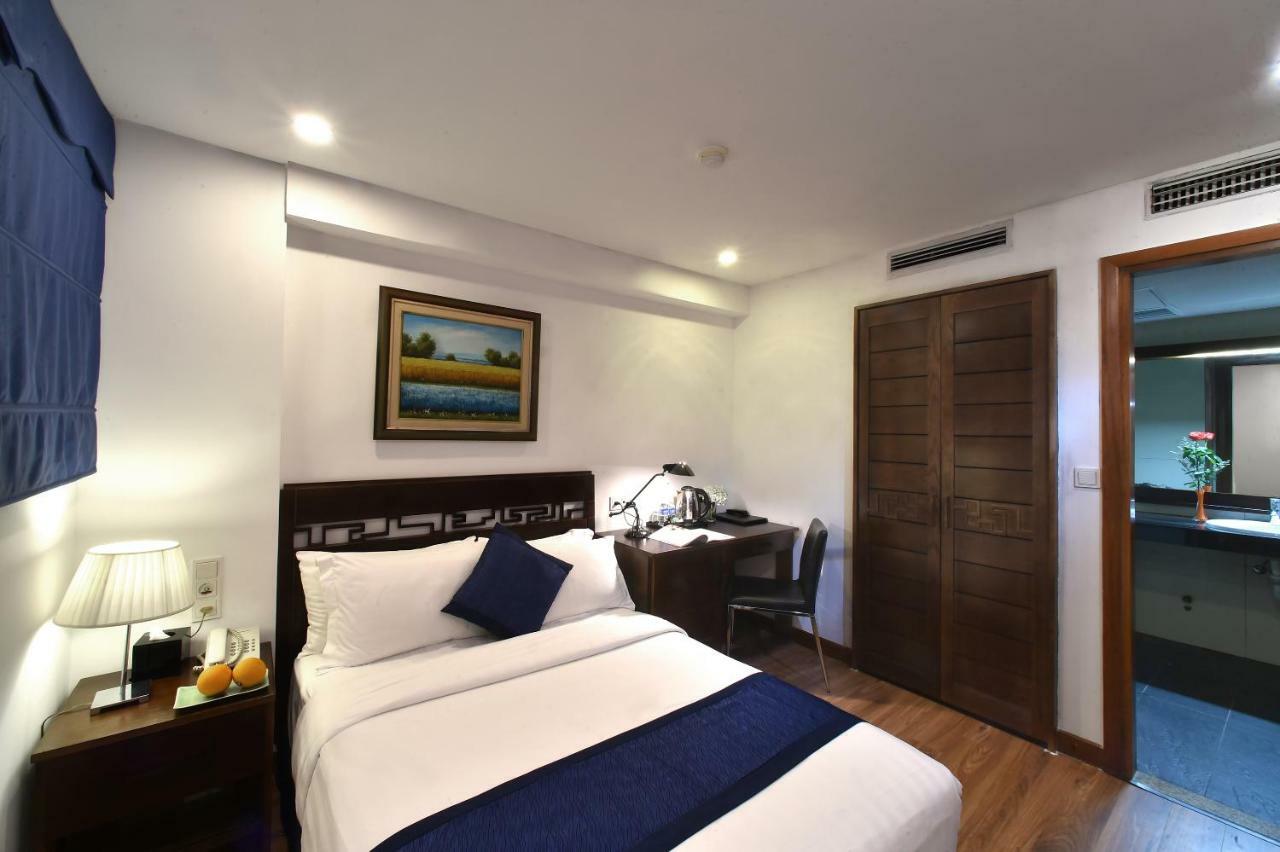 Hotel Eternity