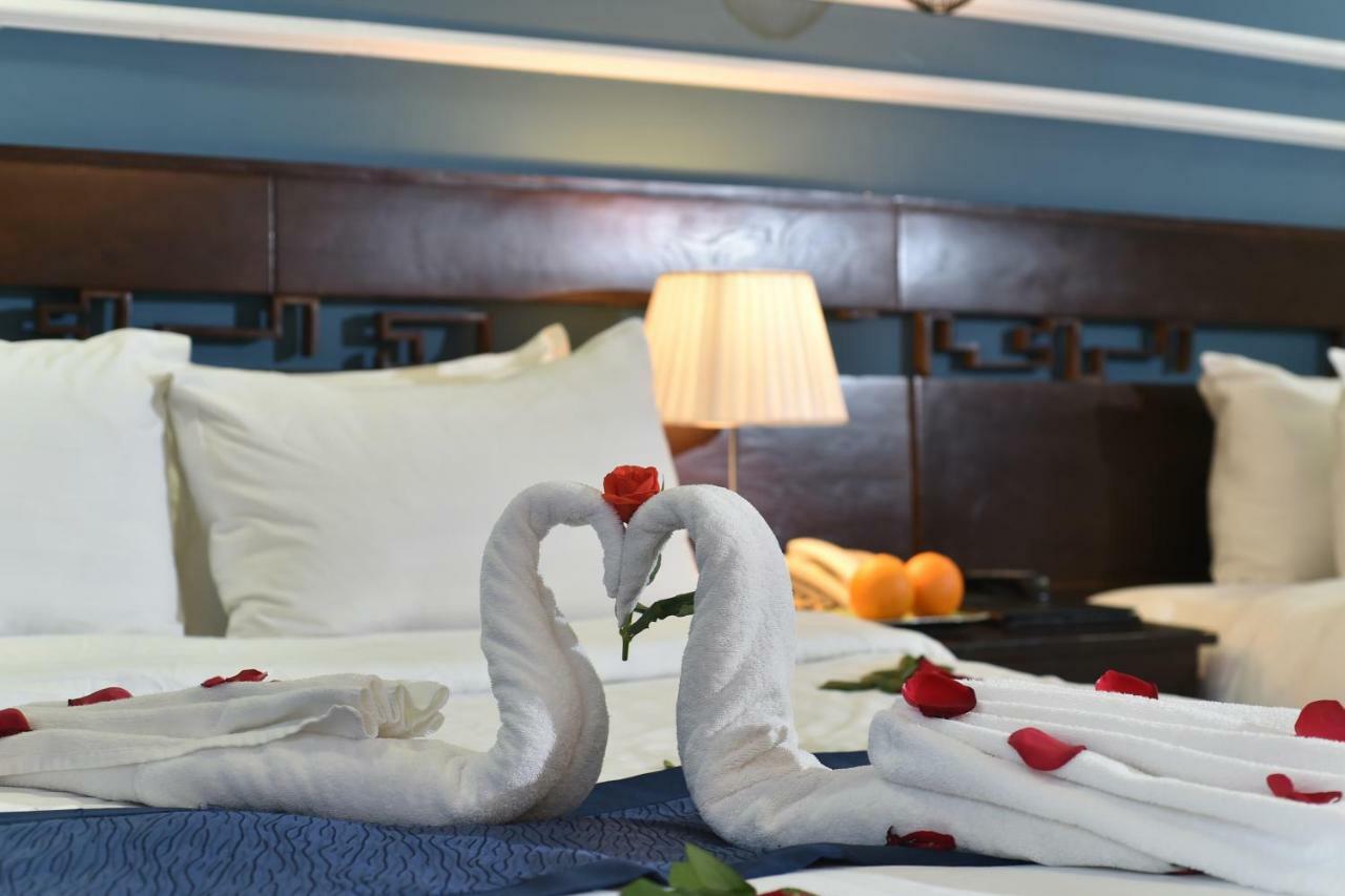 Hotel Eternity 3*