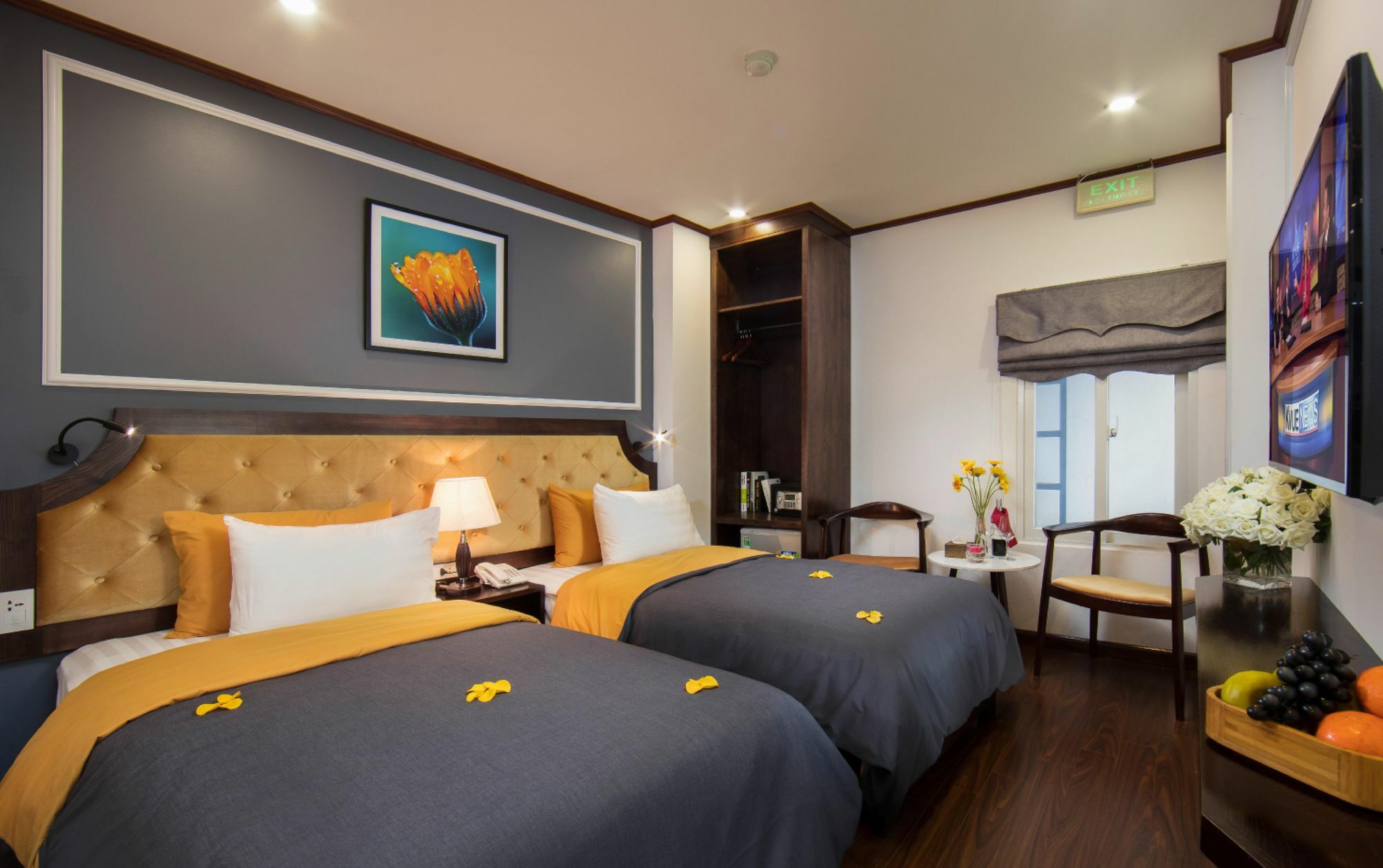 Mayflower Hotel- Old Quarter Hanoi