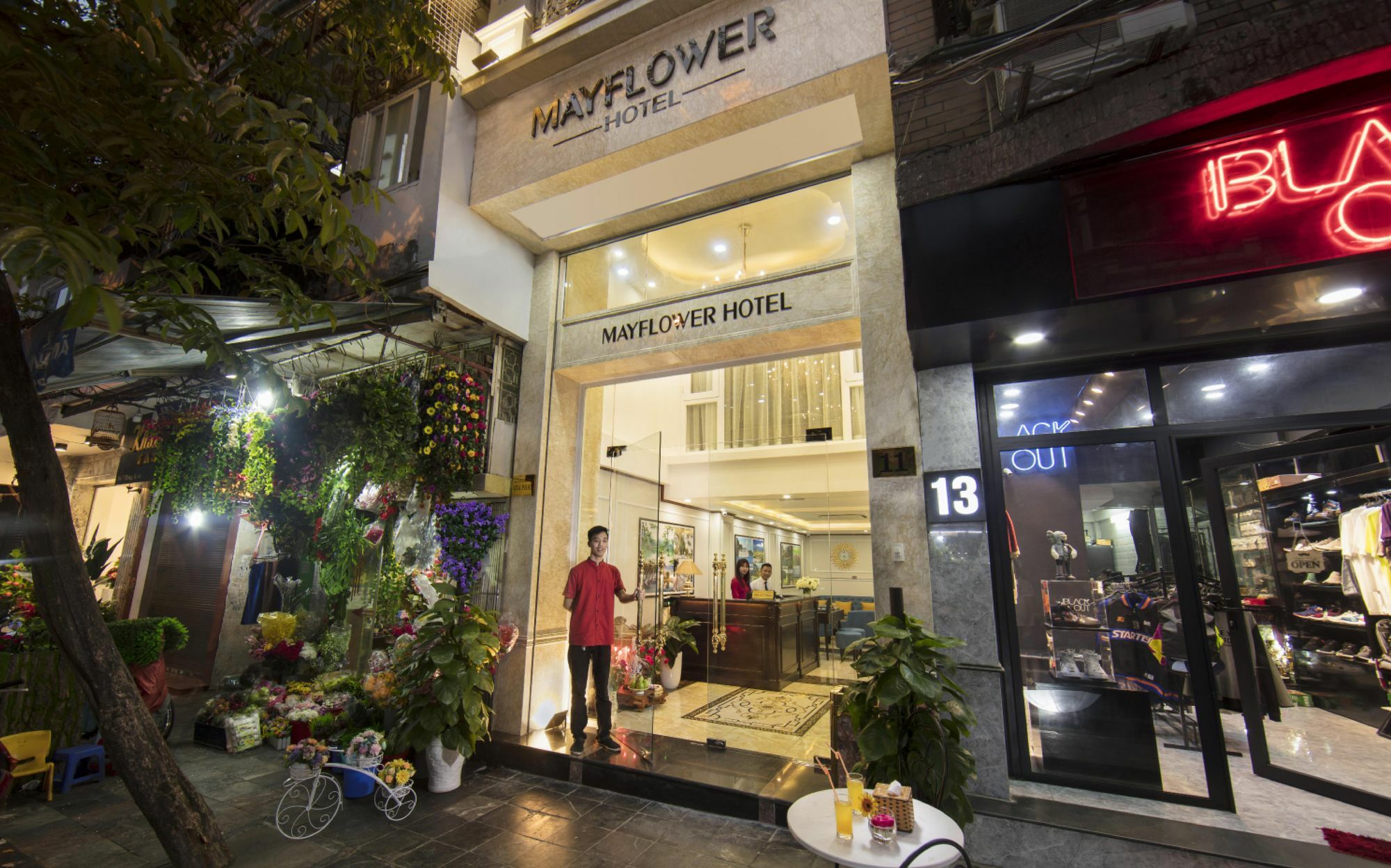 Hotel Mayflower Hotel- Old Quarter