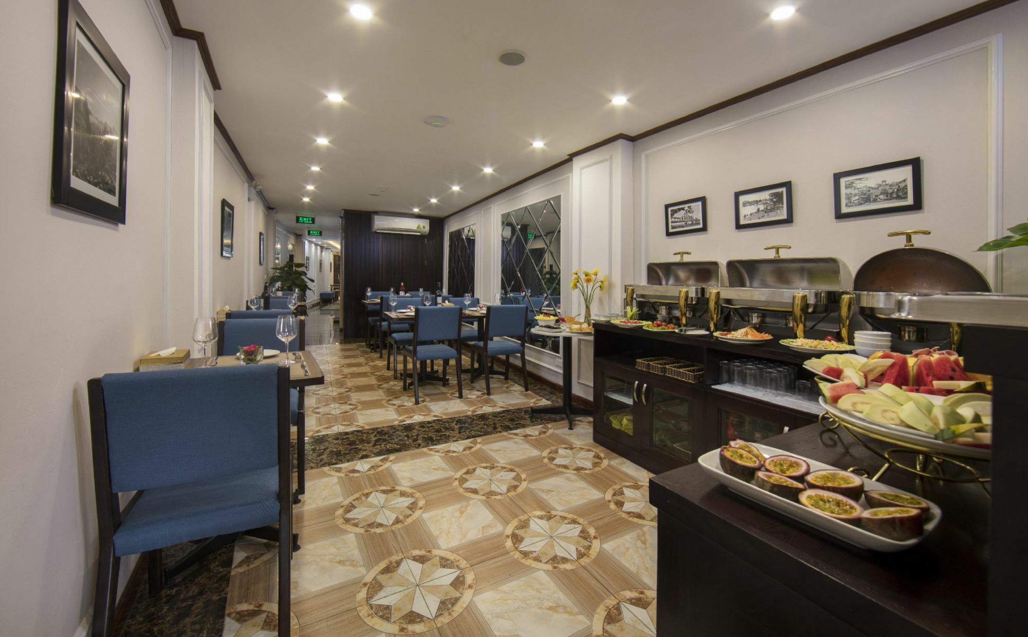Mayflower Hotel- Old Quarter Hotel 3*