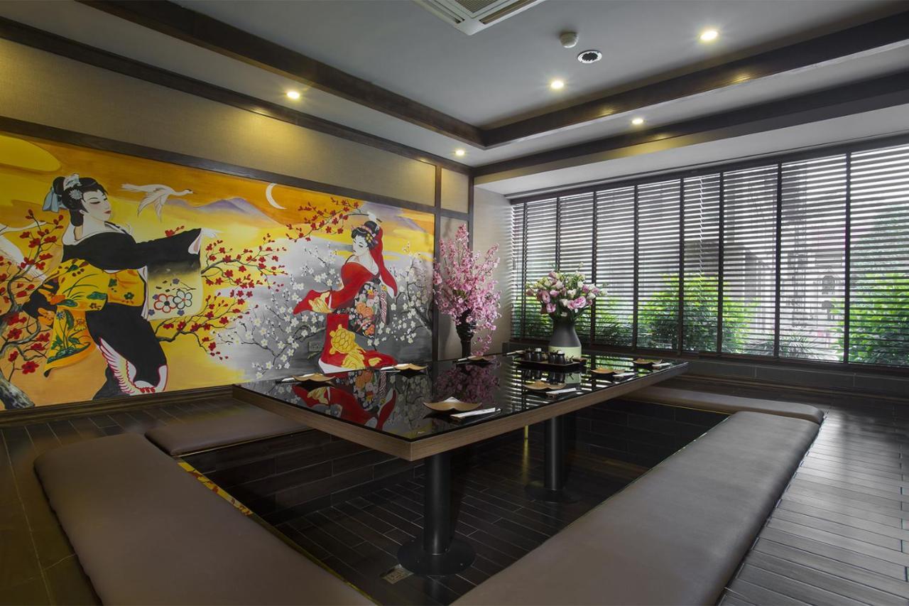 Hotel Oasis Hanoi