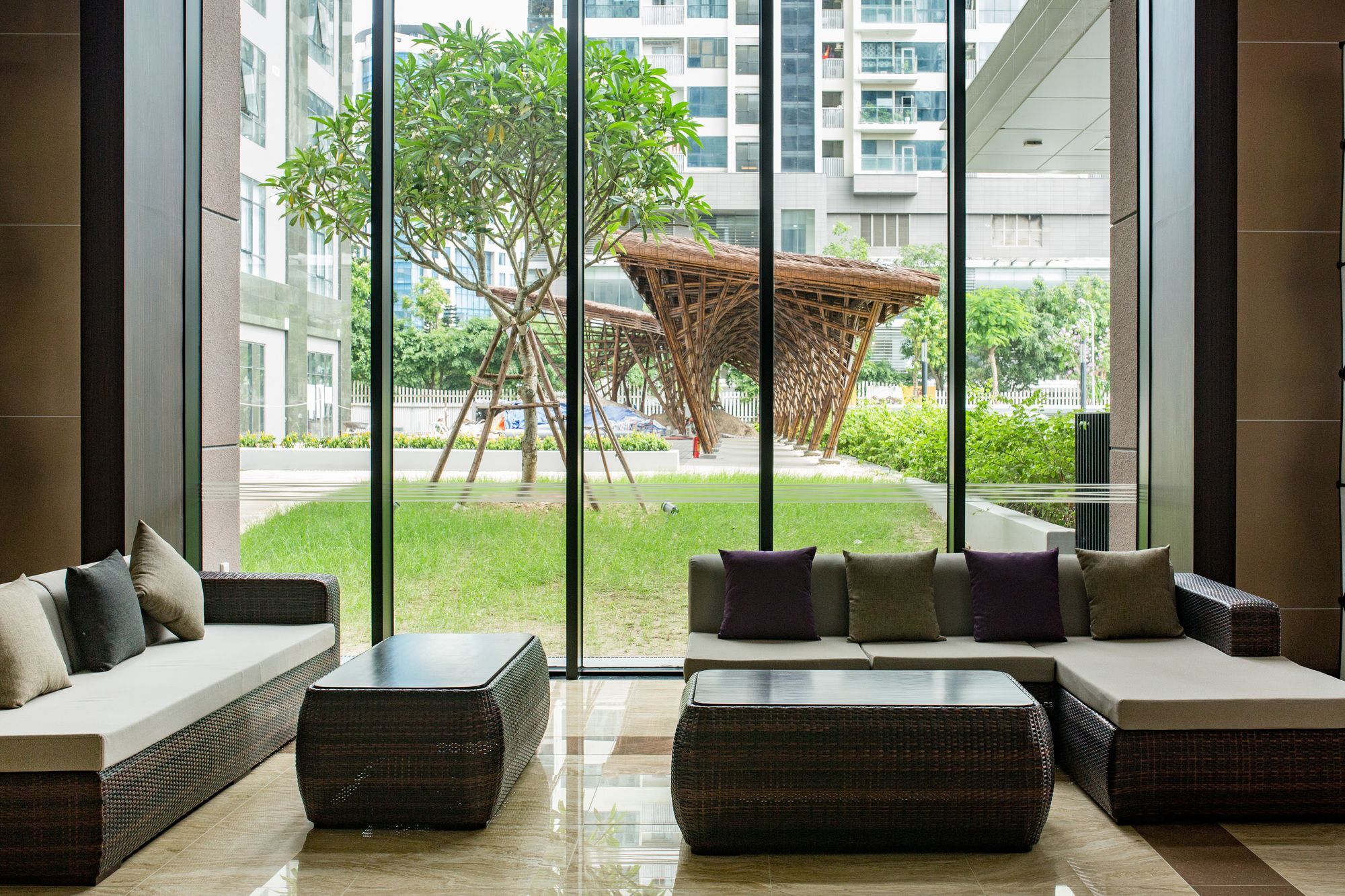 Hotel Roygent Parks Hanoi