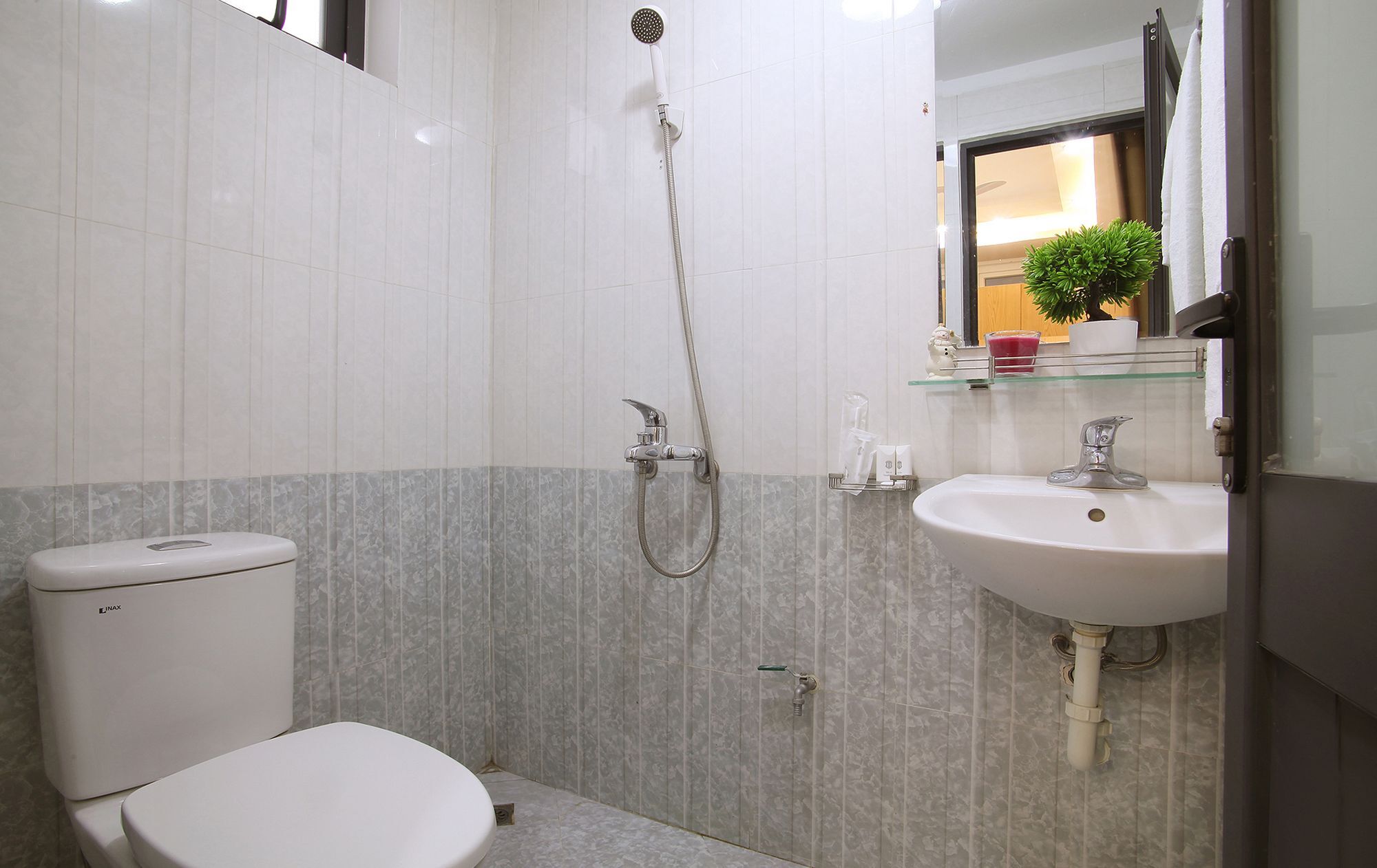 Poonsa Duy Tan Hotel Hanoi